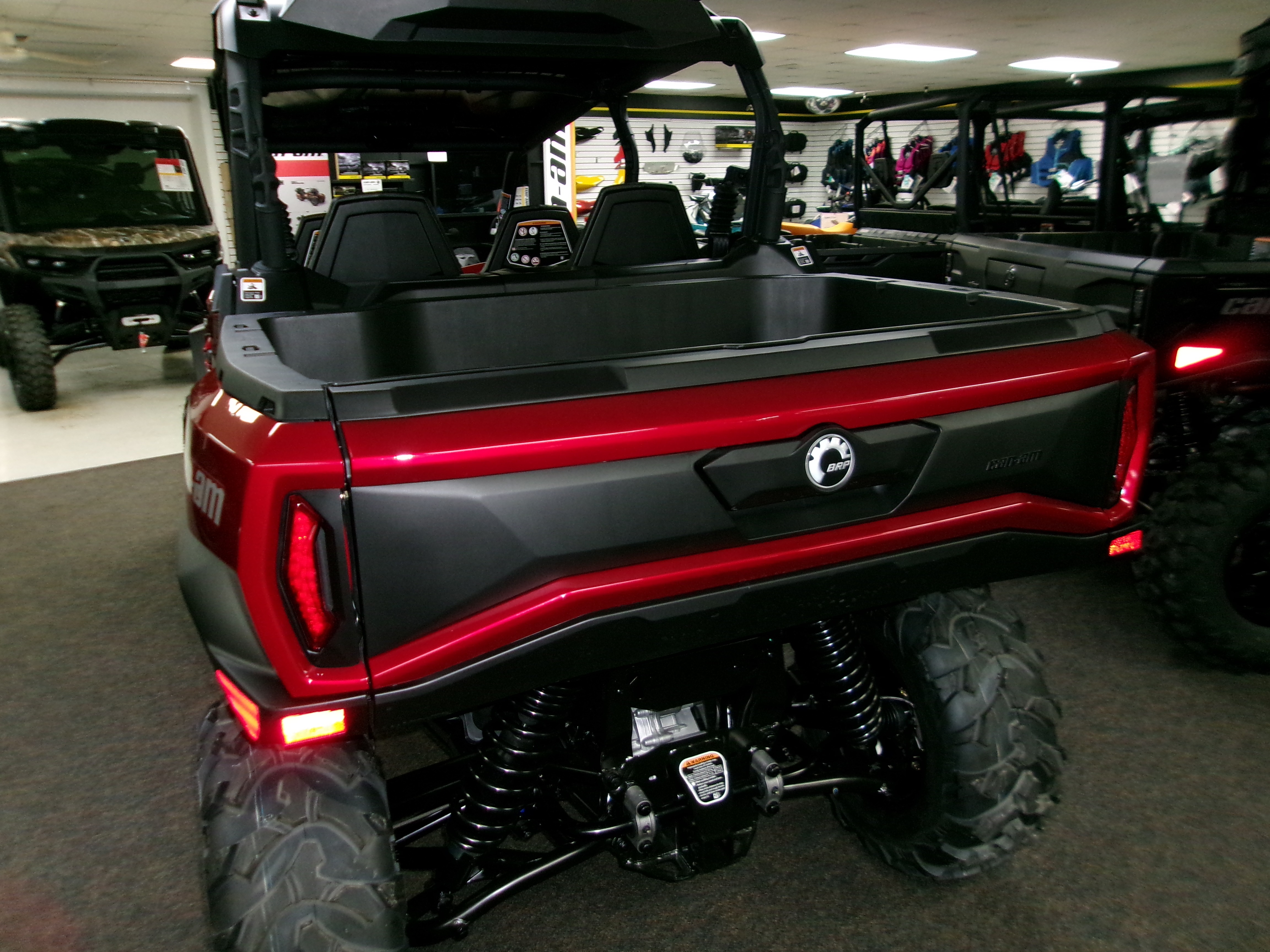 2026 Can-Am™ Commander MAX XT 1000R 3