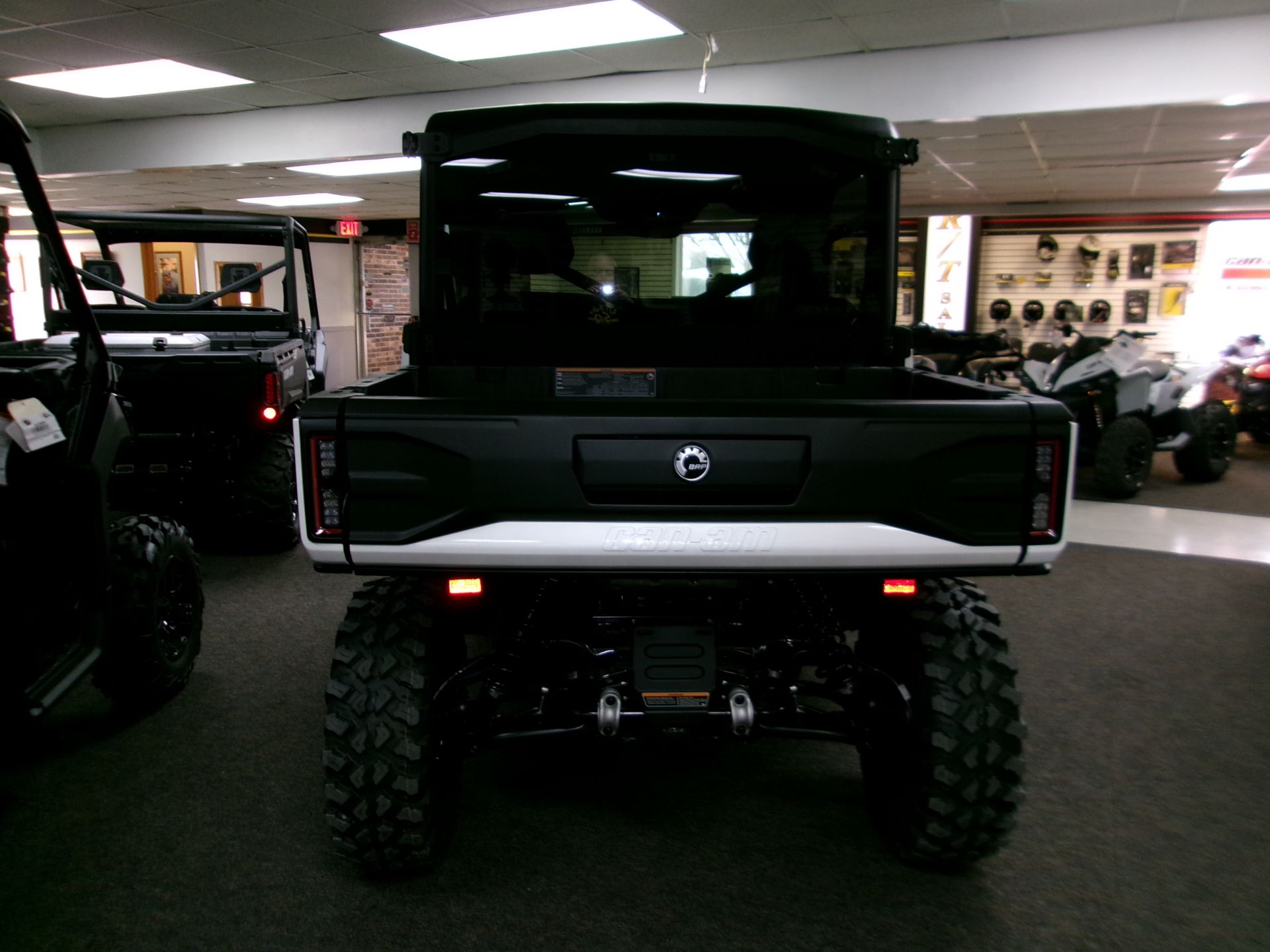 2026 Can-Am™ Defender Limited HD11 3