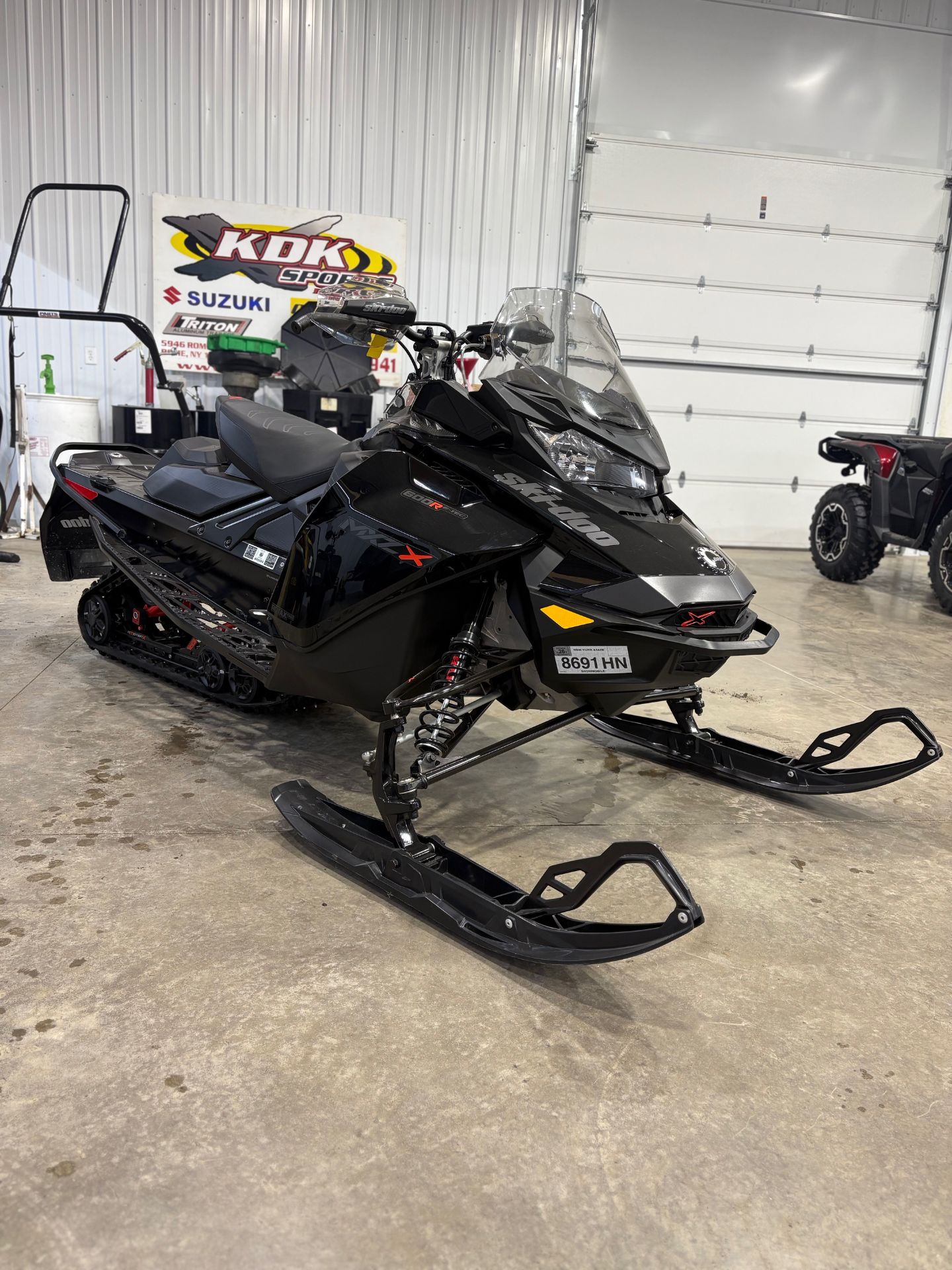 2022 MXZ X 600R E-TEC ES RipSaw 1.25