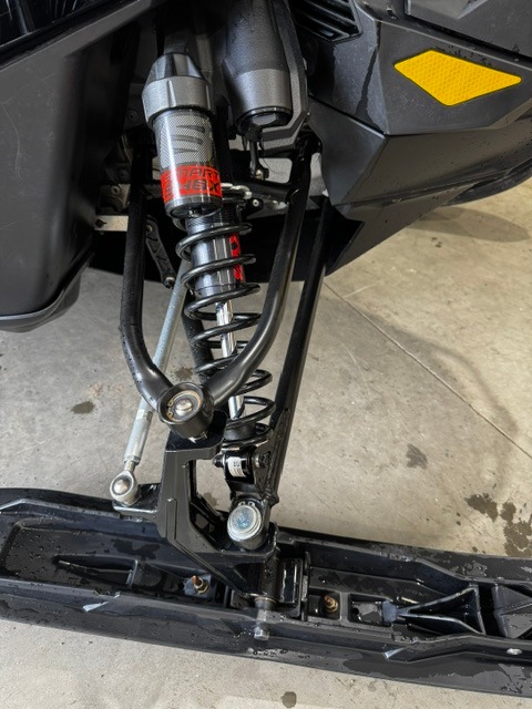 2024 Ski-Doo MXZ X-RS 137 850 E-TEC ES w/ Smart-Shox Ice Ripper 7