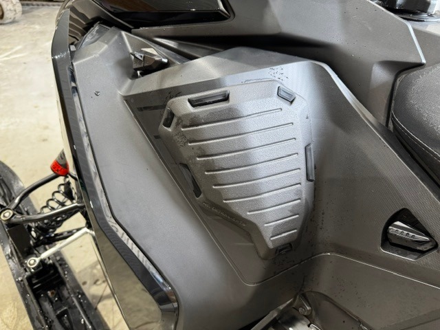 2024 Ski-Doo MXZ X-RS 137 850 E-TEC ES w/ Smart-Shox Ice Ripper 10