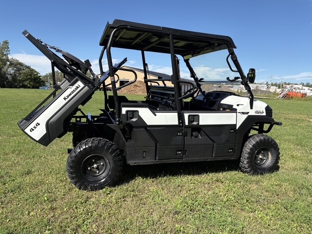 2023 Kawasaki  7