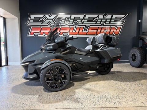 2027 Can-Am Spyder RT Sea-to-Sky