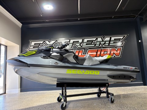 2026 Sea-Doo RXT-X 325 + Tech Package