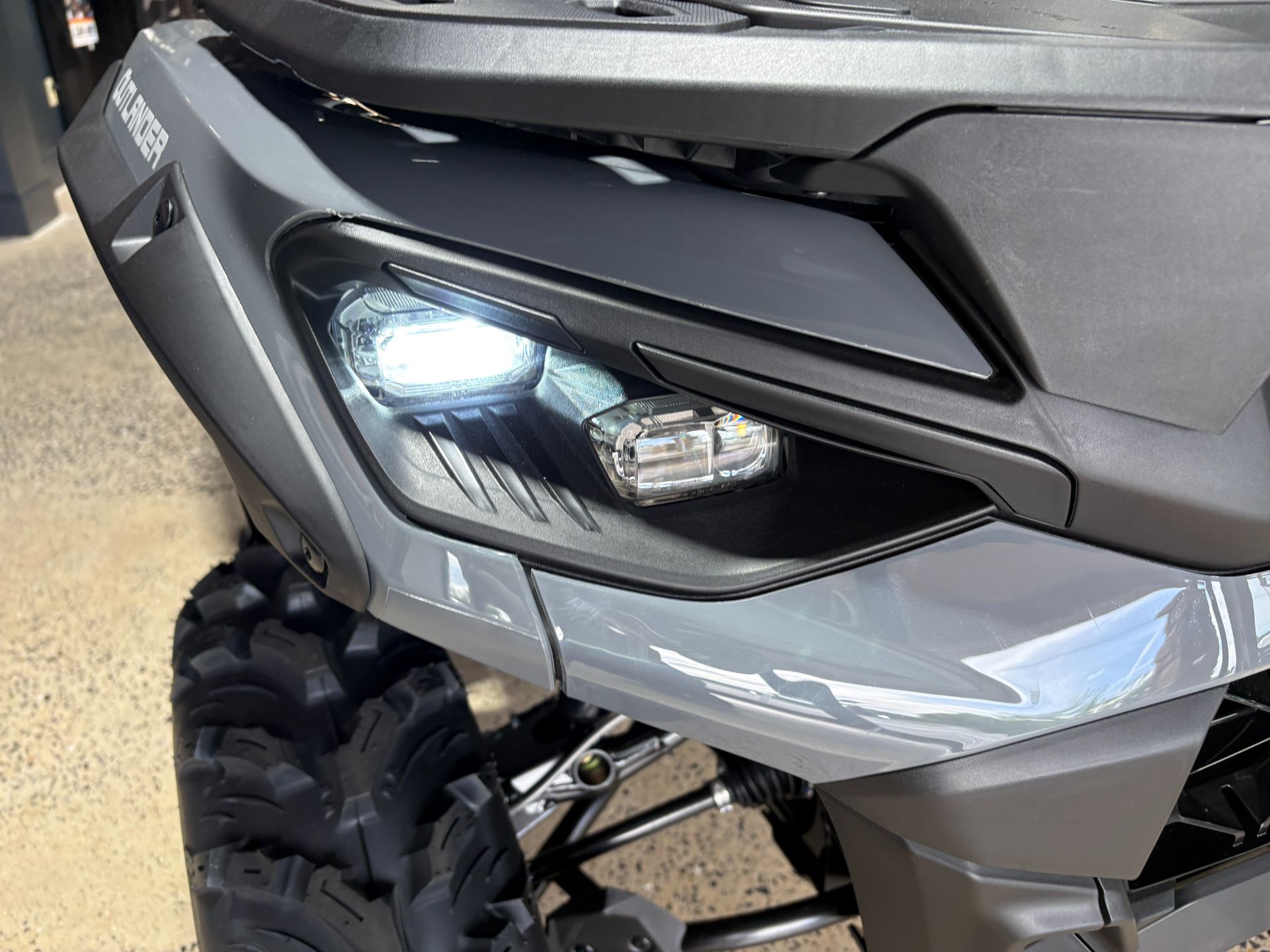 2026 Can-Am™ Outlander DPS 850 9