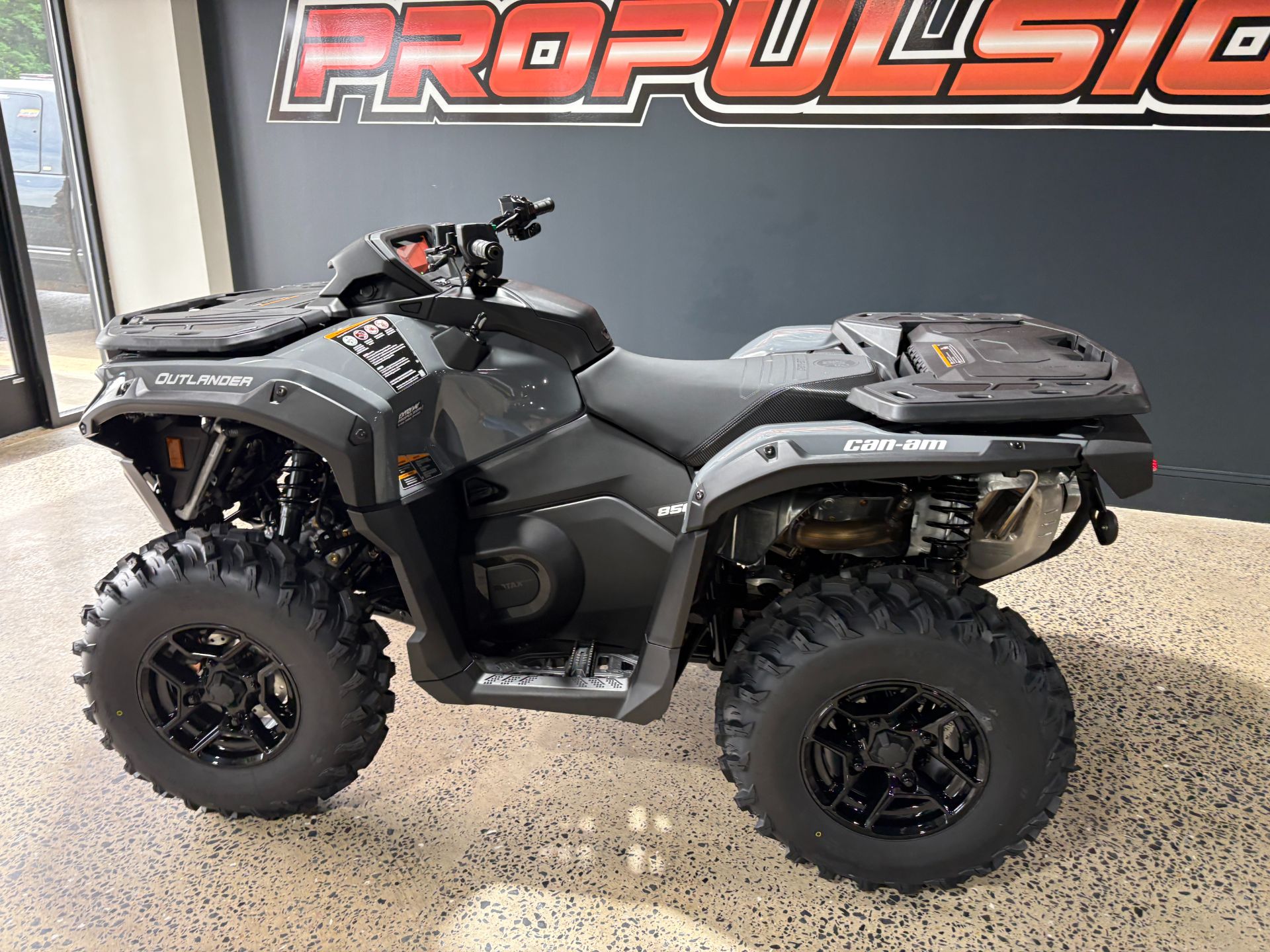 2026 Can-Am™ Outlander DPS 850 10