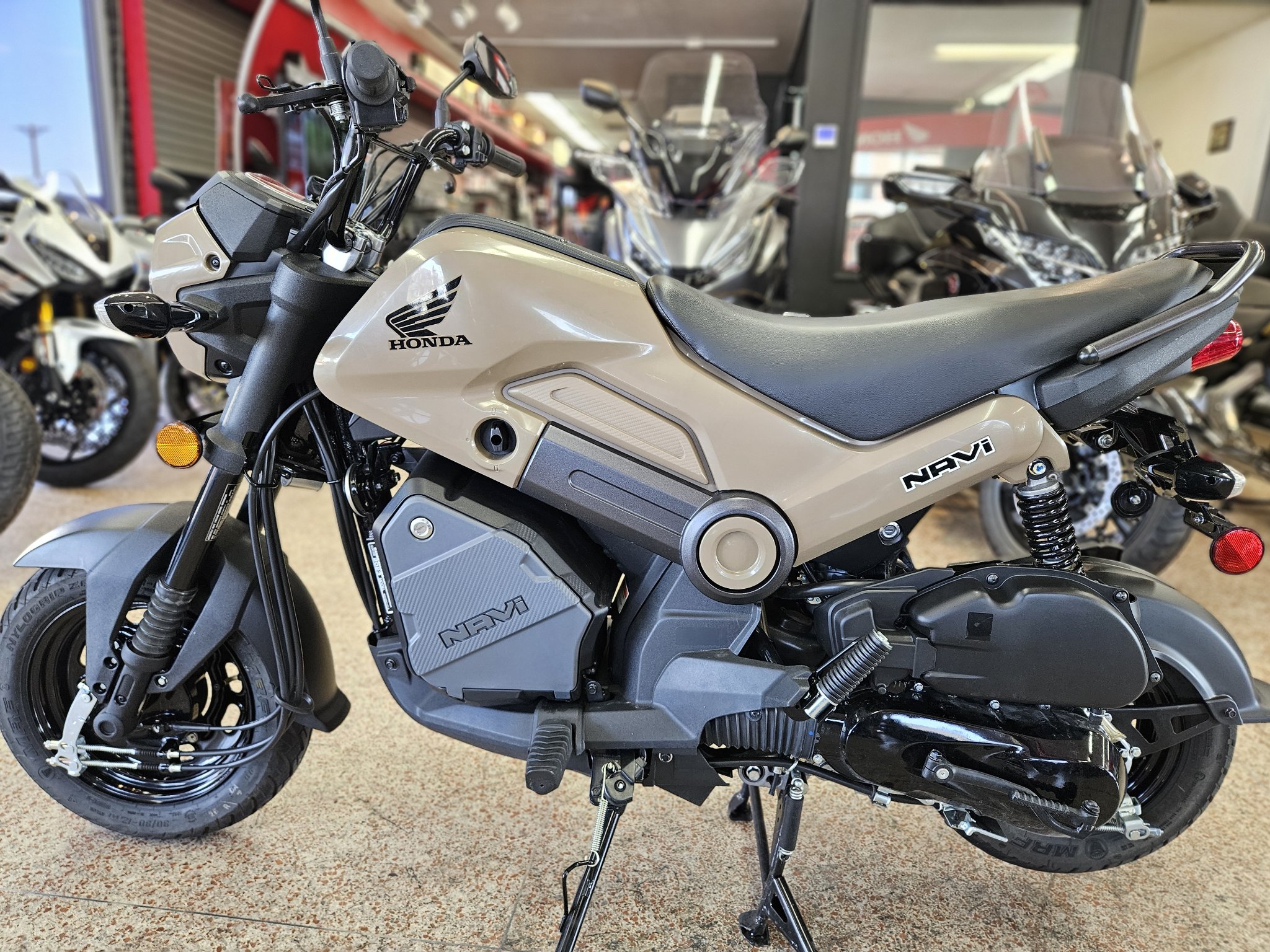 2023 Honda Navi 6
