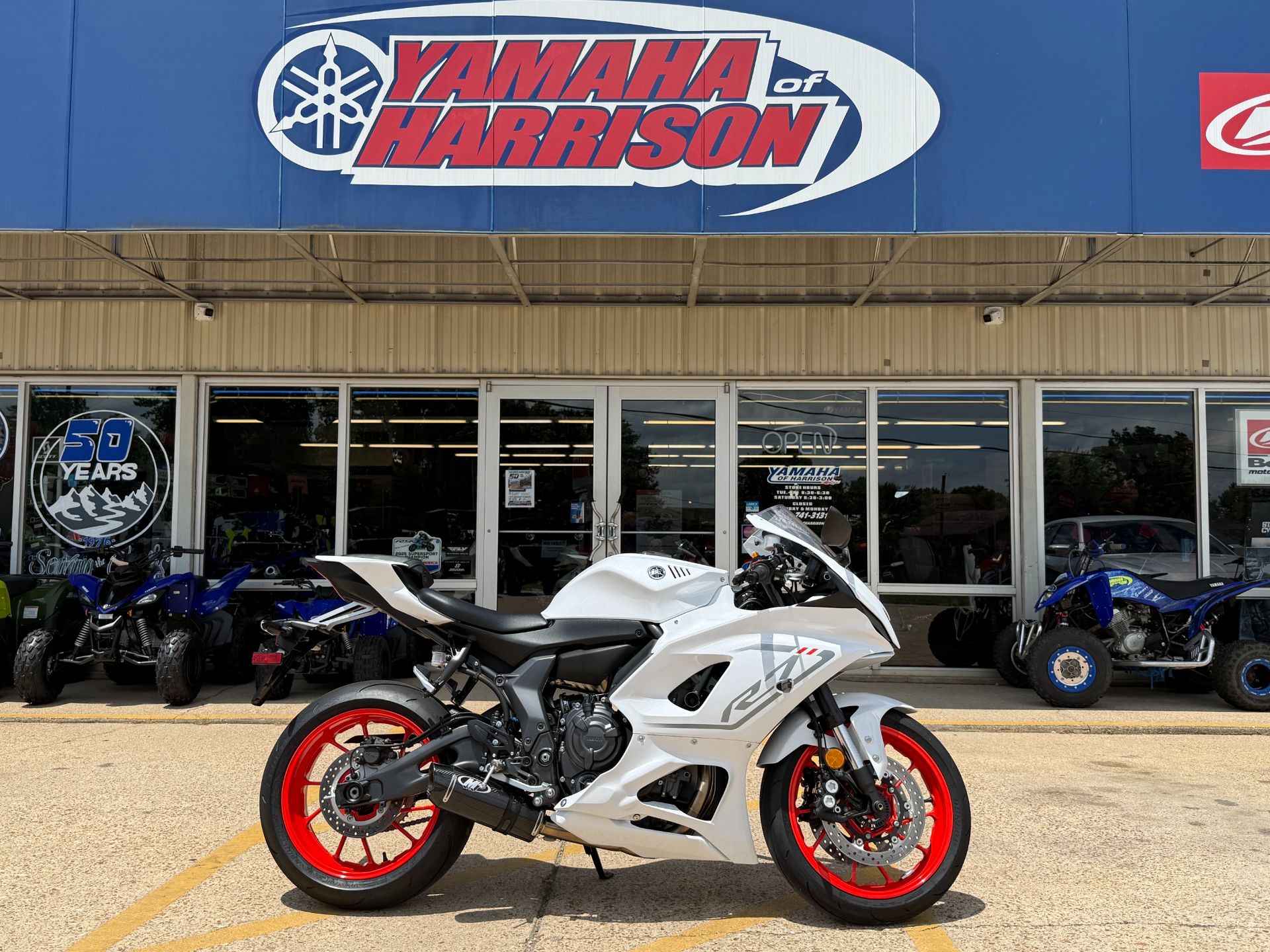 2023 Yamaha YZF-R7 1