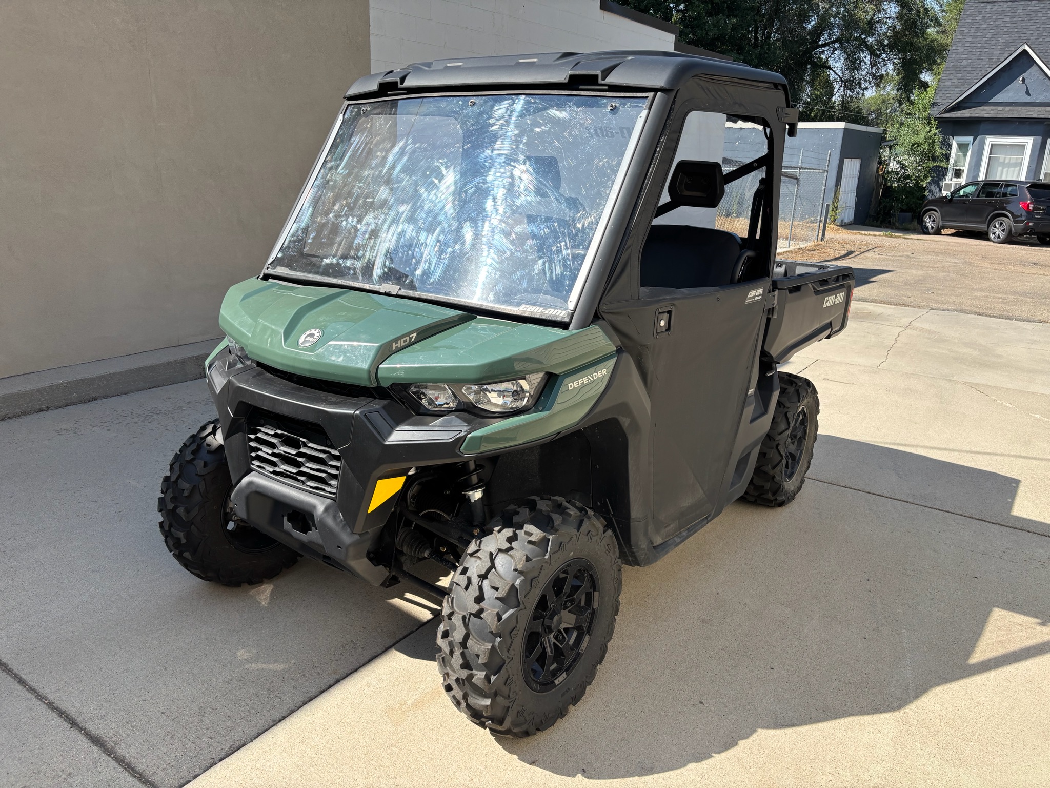 2023 Defender DPS HD7