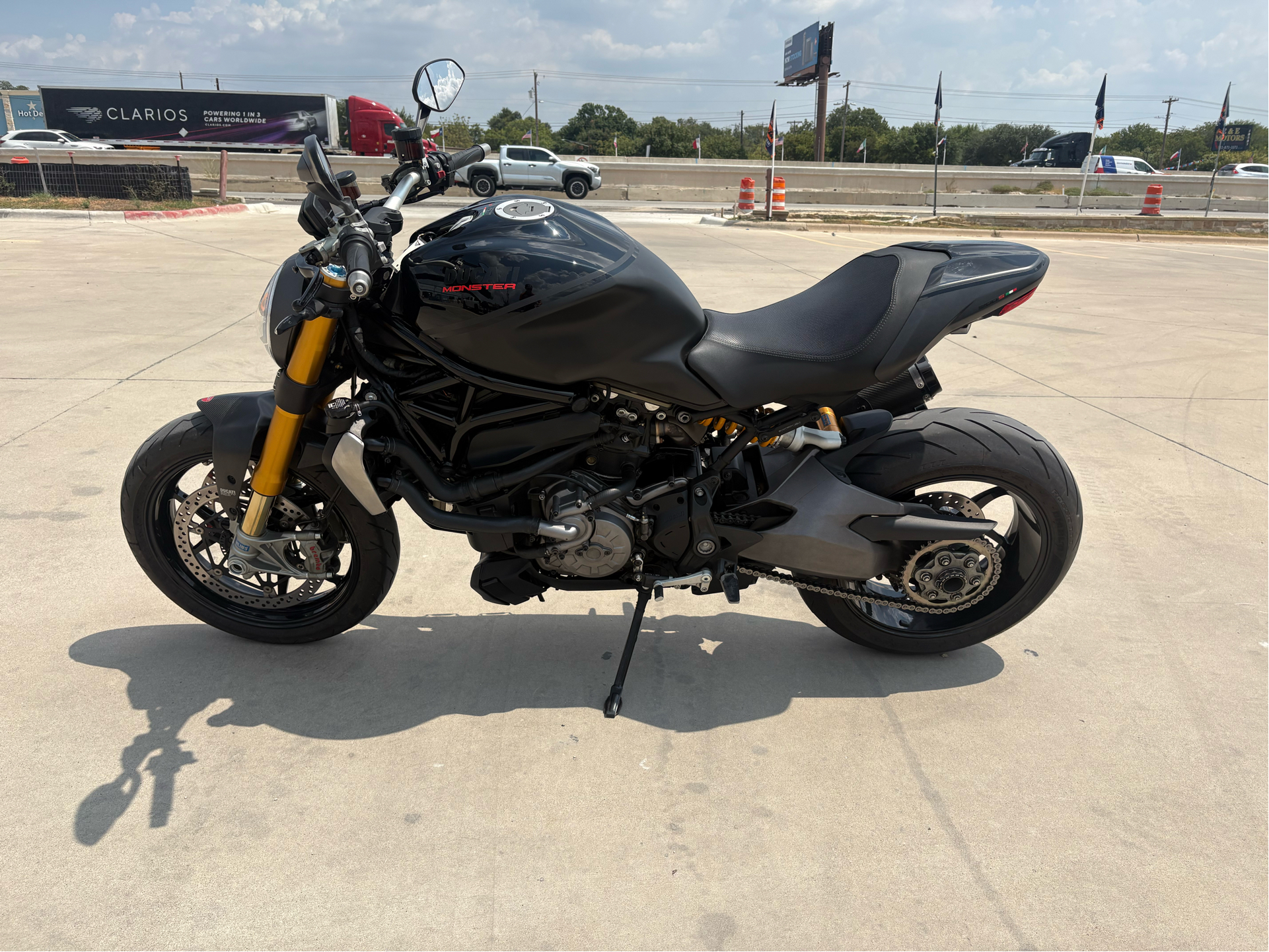 2021 Ducati Monster 1200 S