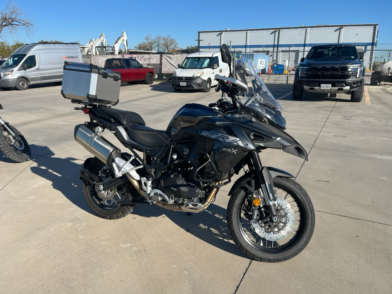 Used 2022 Benelli TRK502X Gray | Motorcycles in Austin TX | N6836
