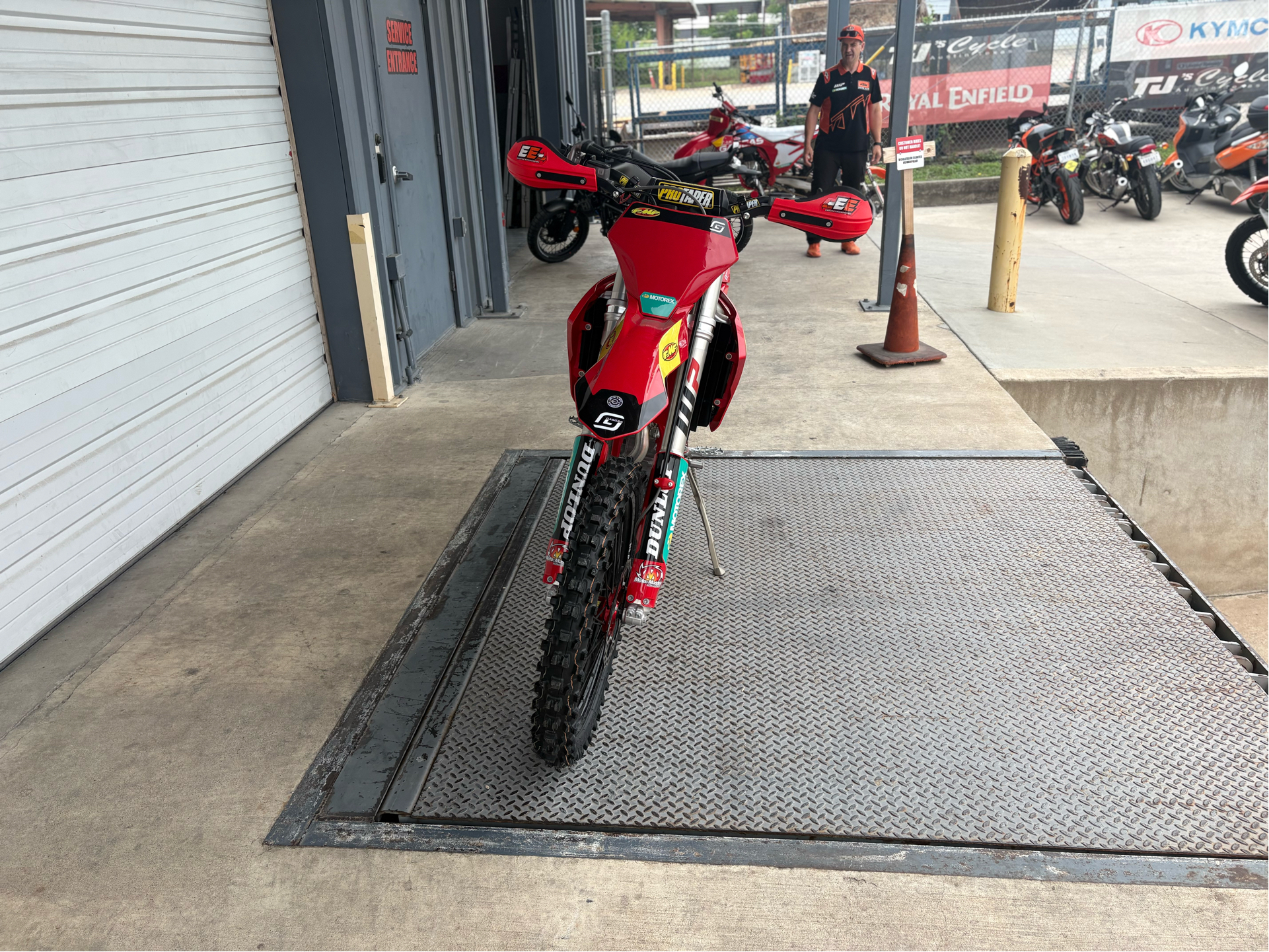 New 2025 GASGAS EX 350F Red | Motorcycles in Austin TX | N8648