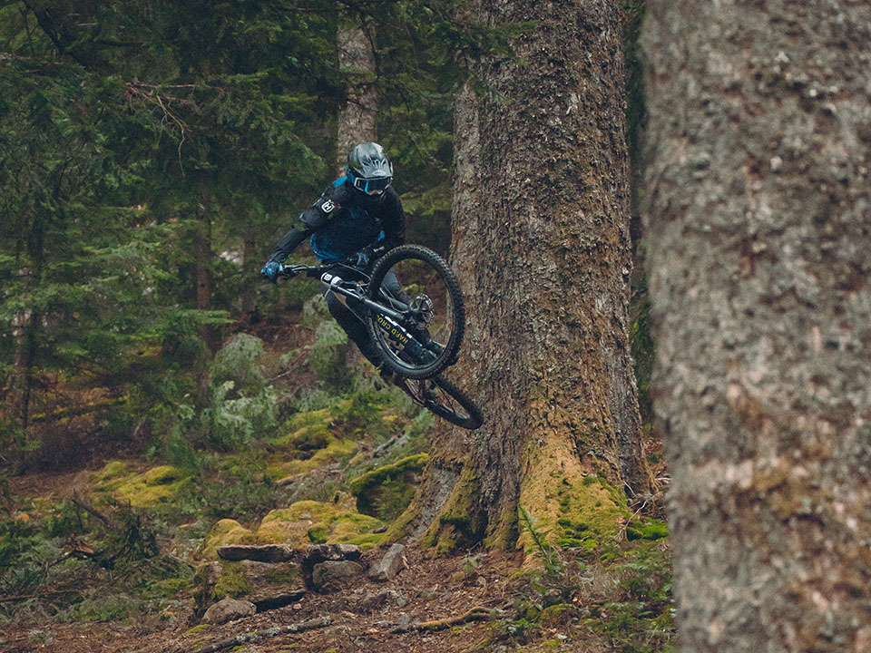New 2022 Husqvarna Hard Cross mc4 Gray / Black | Electric Bicycles