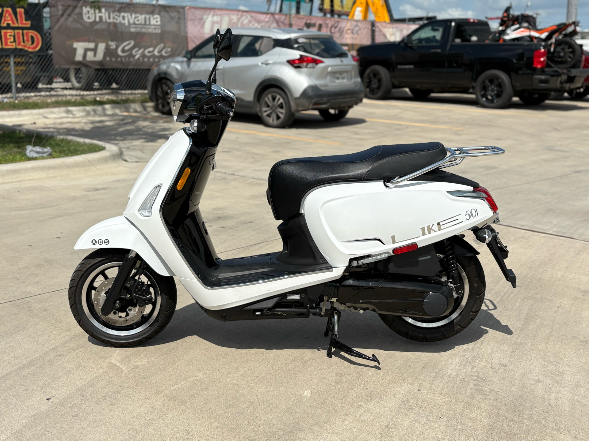 New 2023 Kymco Like 150i ABS White | Scooters in Austin TX | N8949