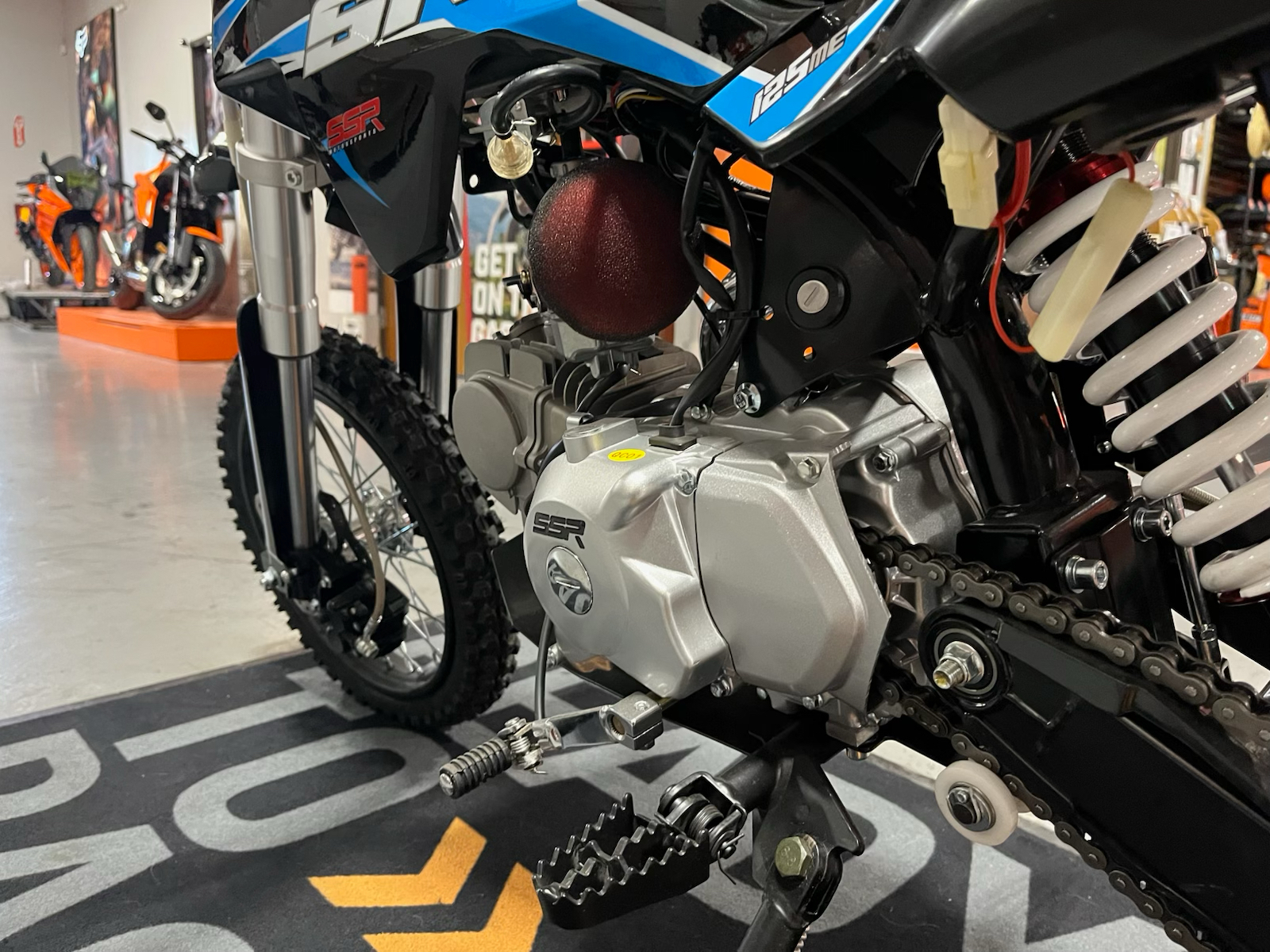2025  SR125ME 11