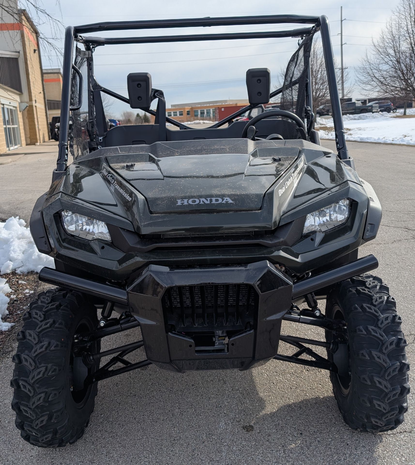 2025 Honda Pioneer 1000 Deluxe 3