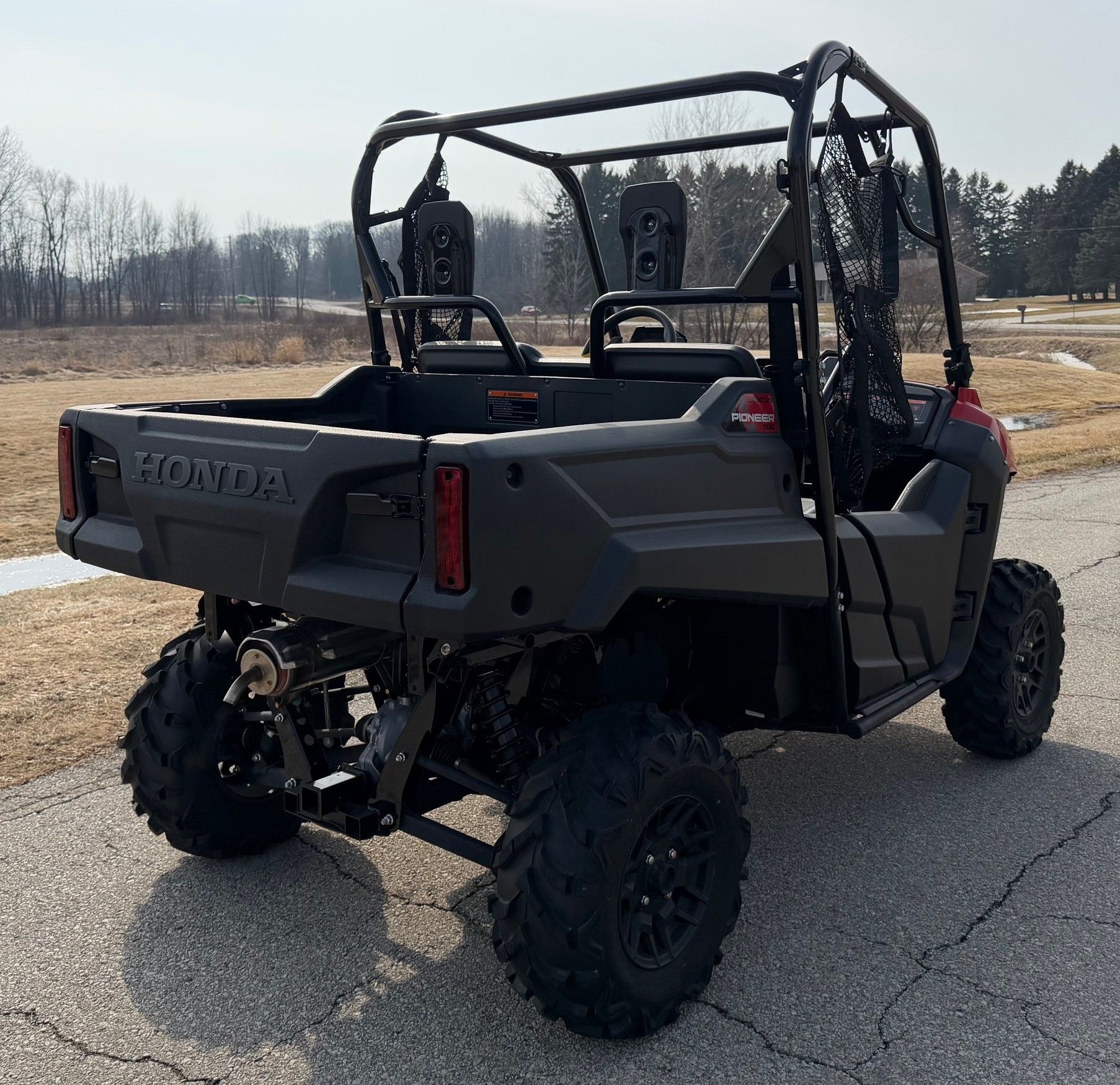 2025 Honda Pioneer 700 Deluxe 4