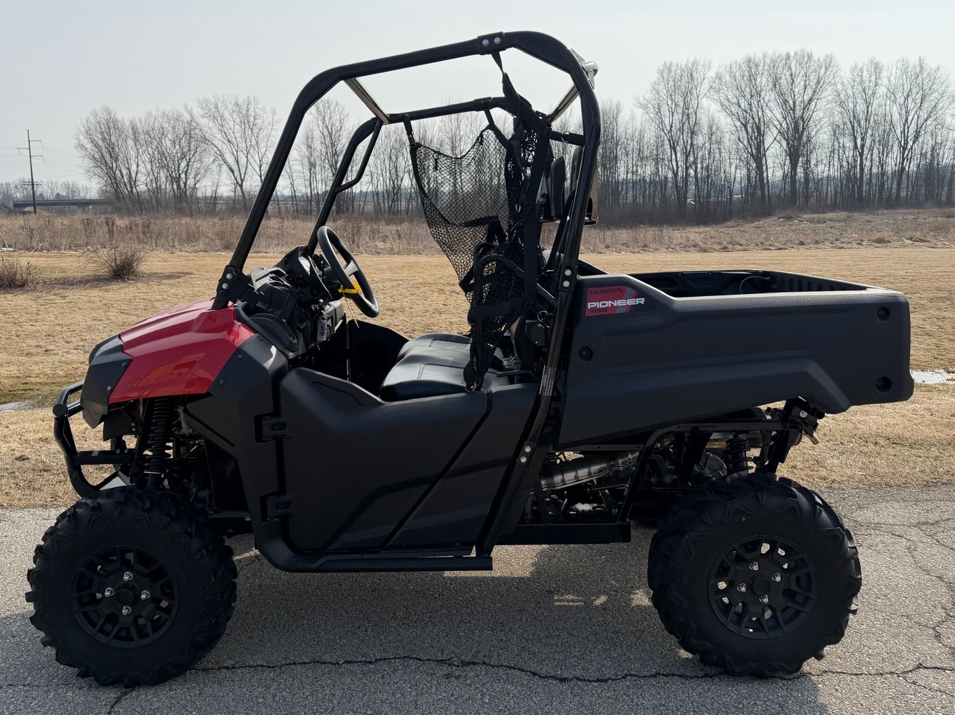2025 Honda Pioneer 700 Deluxe 7