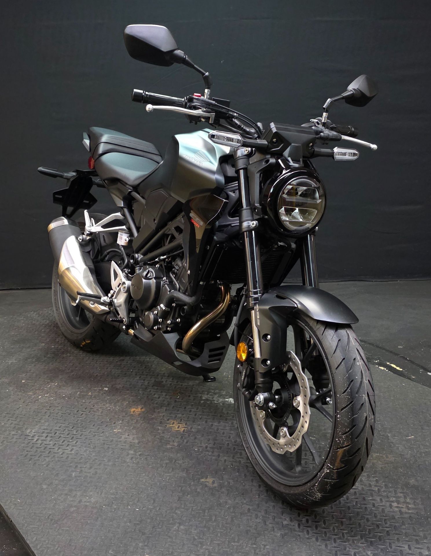 2025 Honda CB300R ABS 2