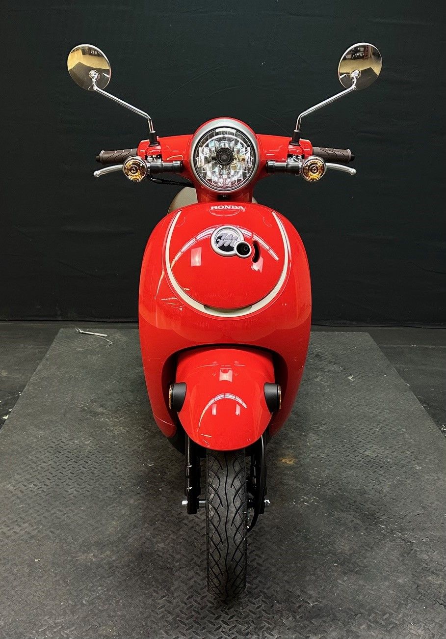 2025 Honda Metropolitan 3