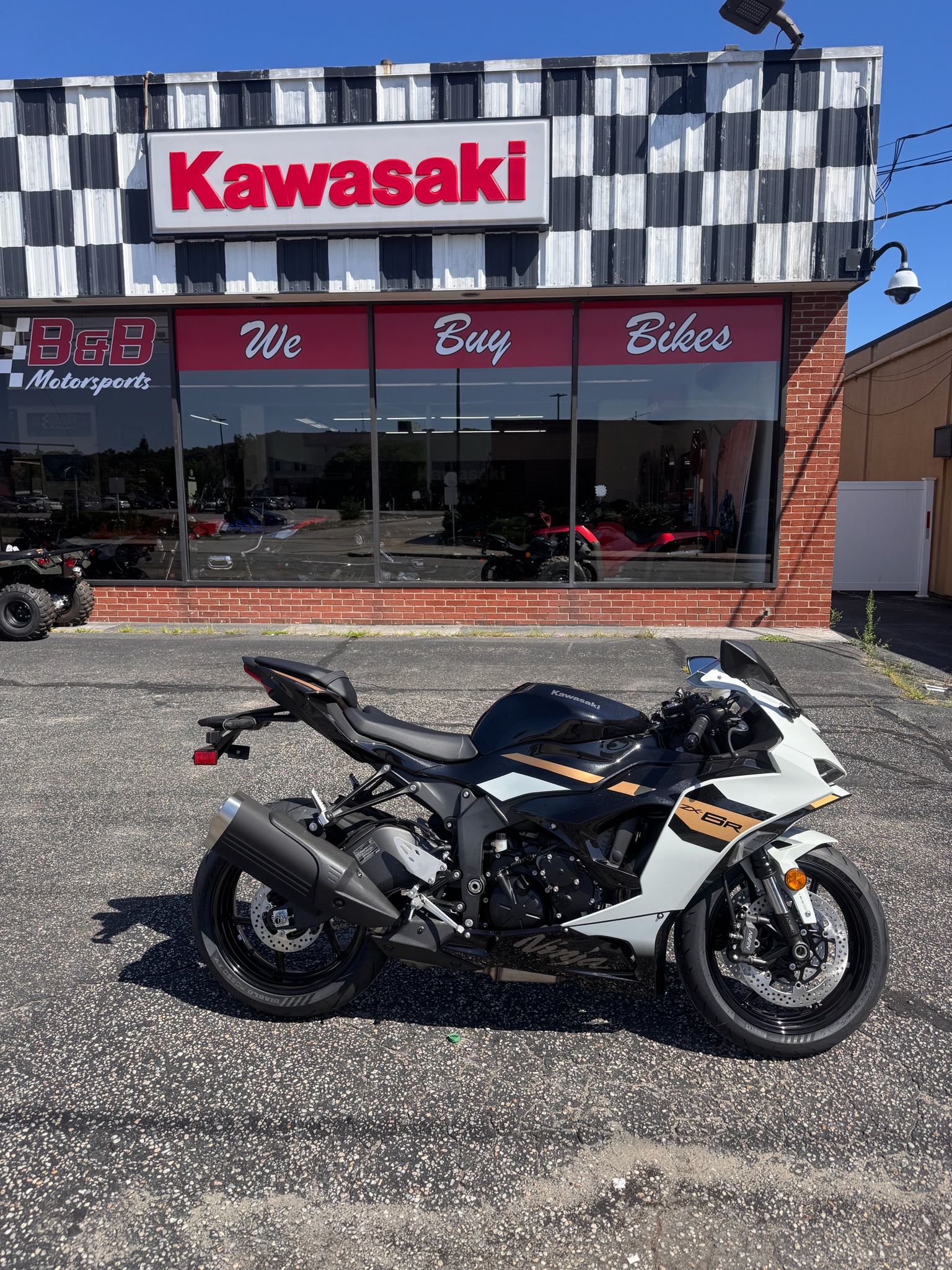 2026 Ninja® ZX-6R ABS