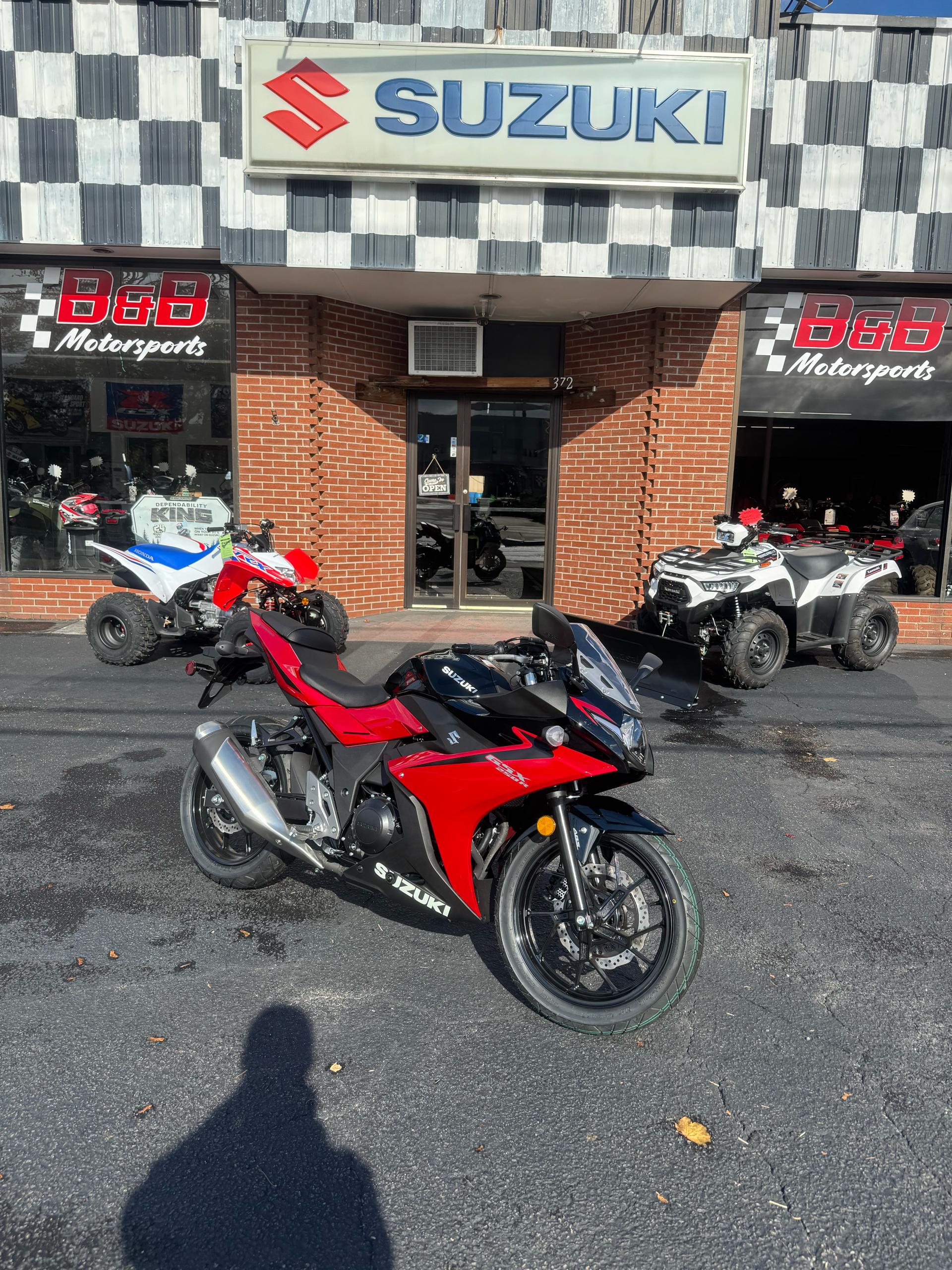 2025 Suzuki GSX250R ABS