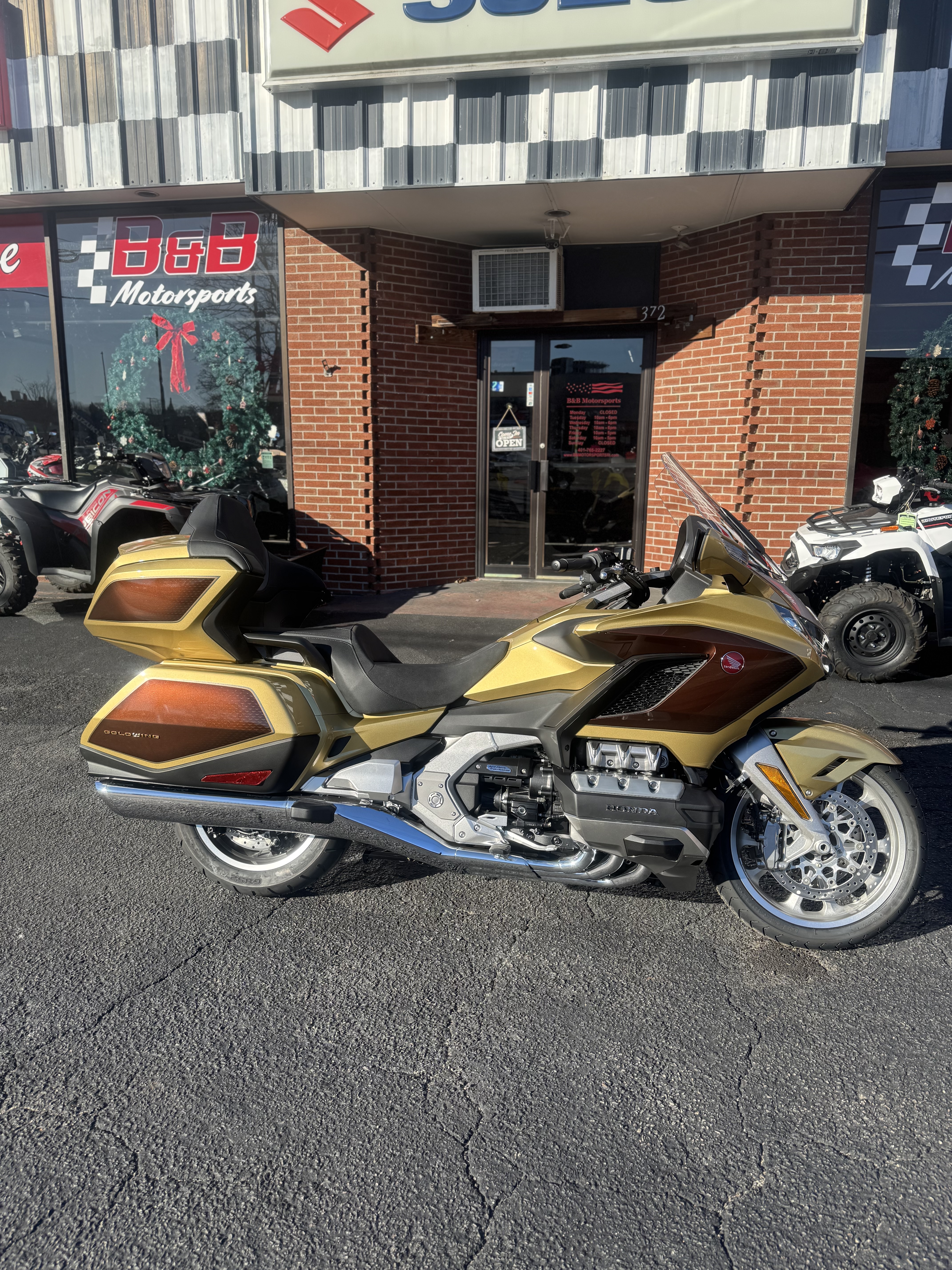 2025 Gold Wing Tour DCT 50th Anniversary