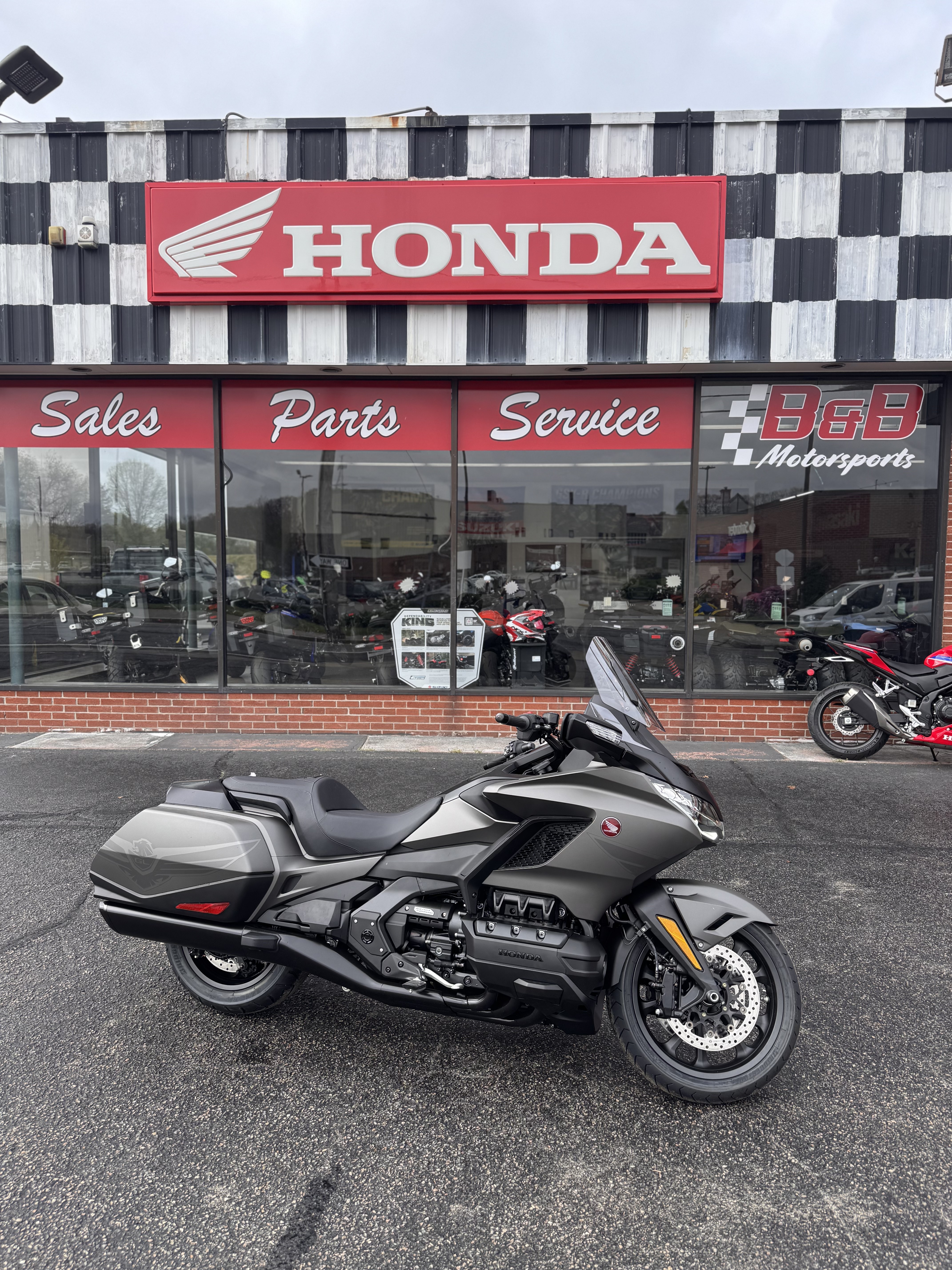 2026 Gold Wing Automatic DCT