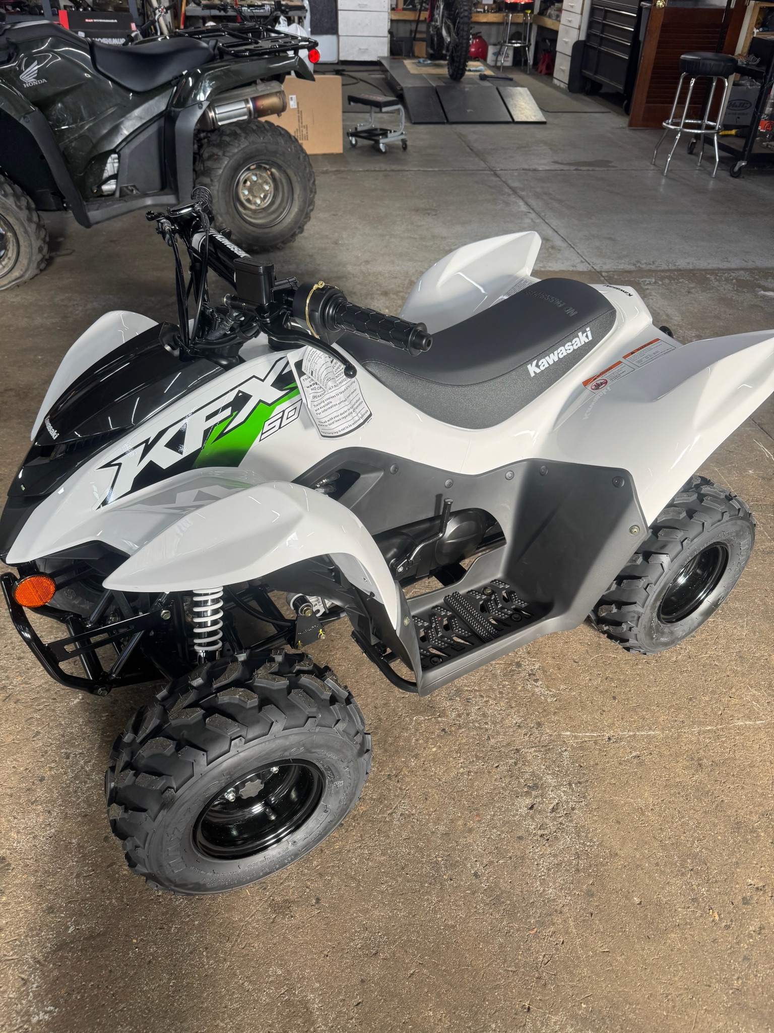 2027 Kawasaki KFX®50 3