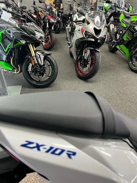 NI 2024 NINJA ZX-4RR 40th ANNIVERSARY EDITION Motorcycle