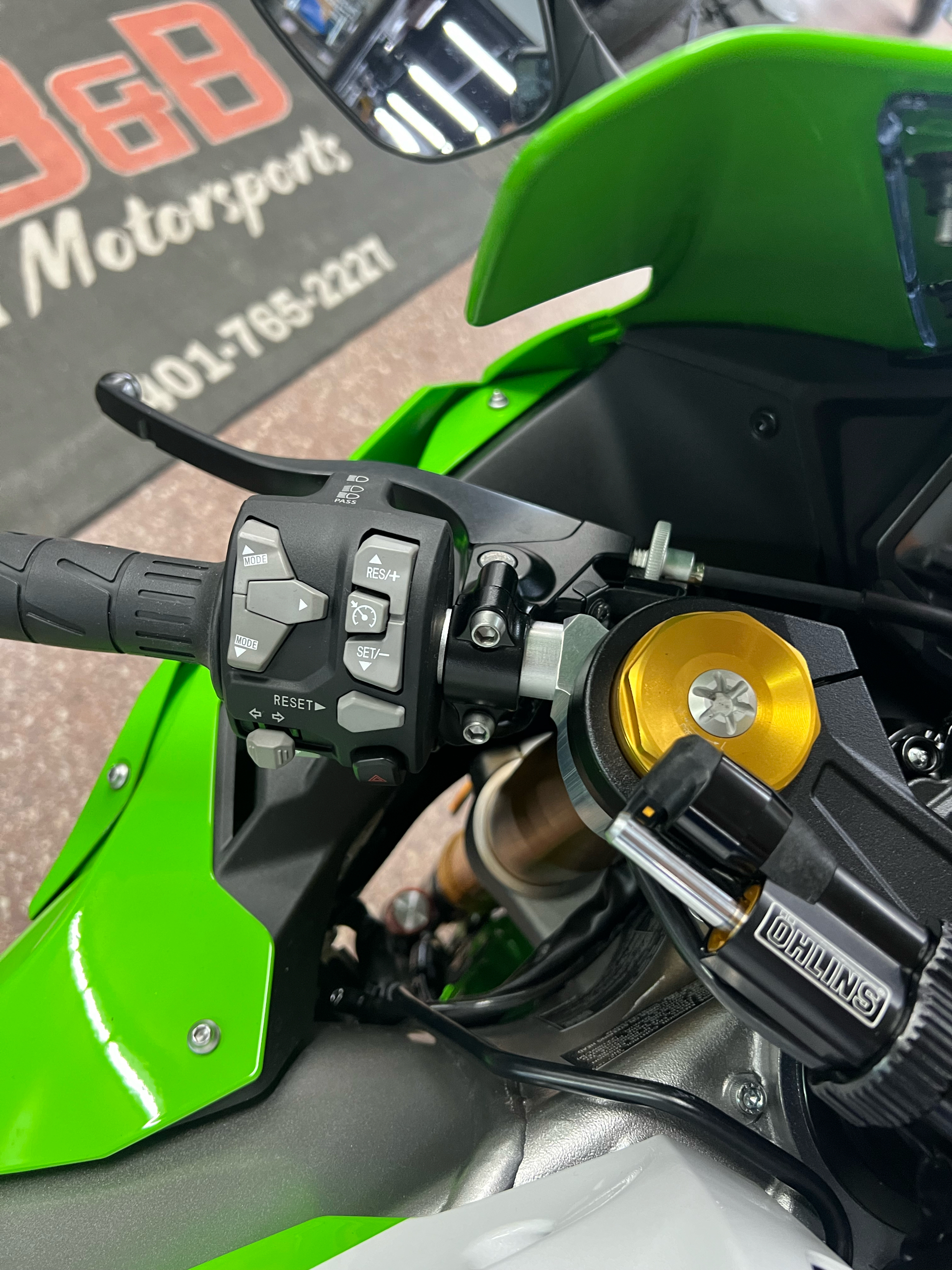 head
STRIKE スノーボードブーツ THERMO FIT New 2024 Kawasaki Ninja ZX-10R 40th Anniversary Edition ABS