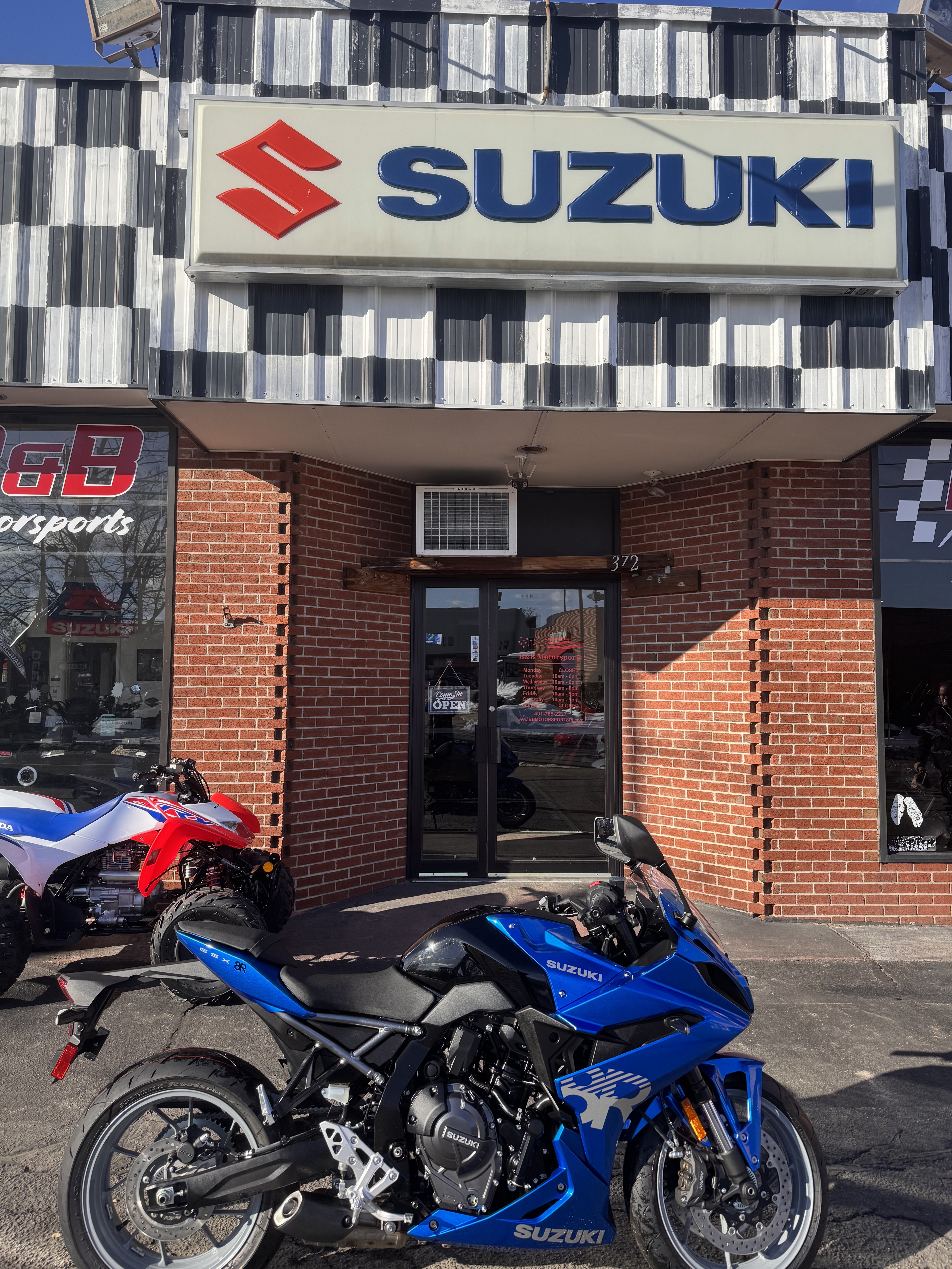 2026 Suzuki GSX-8R