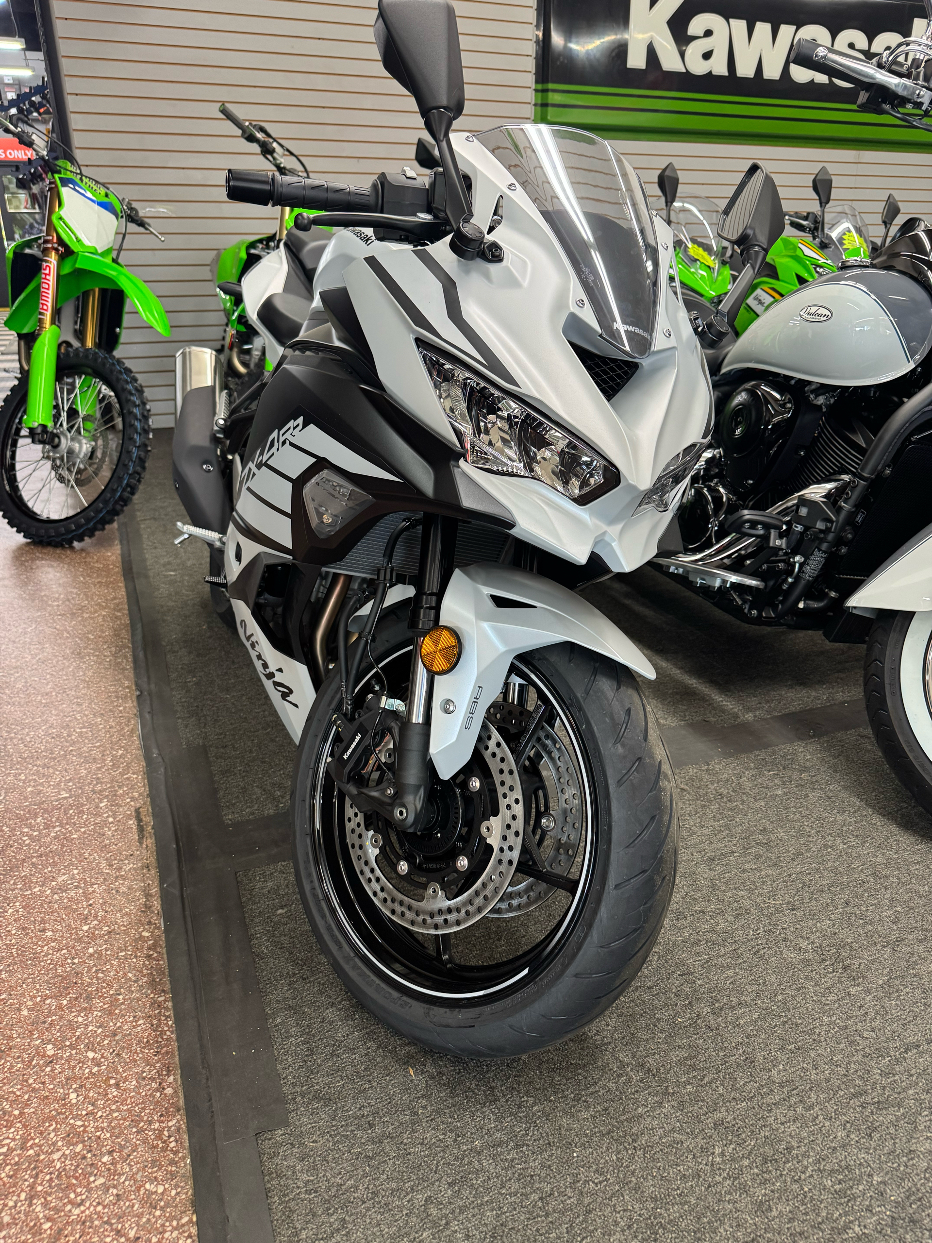 New 2025 Kawasaki Ninja® ZX™-4RR ABS, Woonsocket RI | Specs, Price