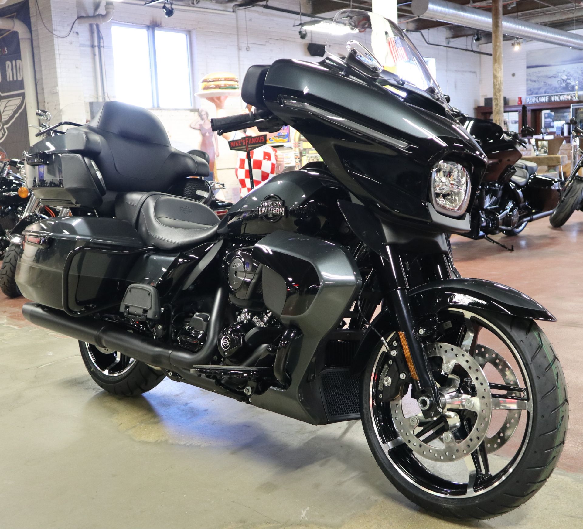 Industrial Gray Denim 19" Wrapped Front Fender For Harley® Touring '96-'25