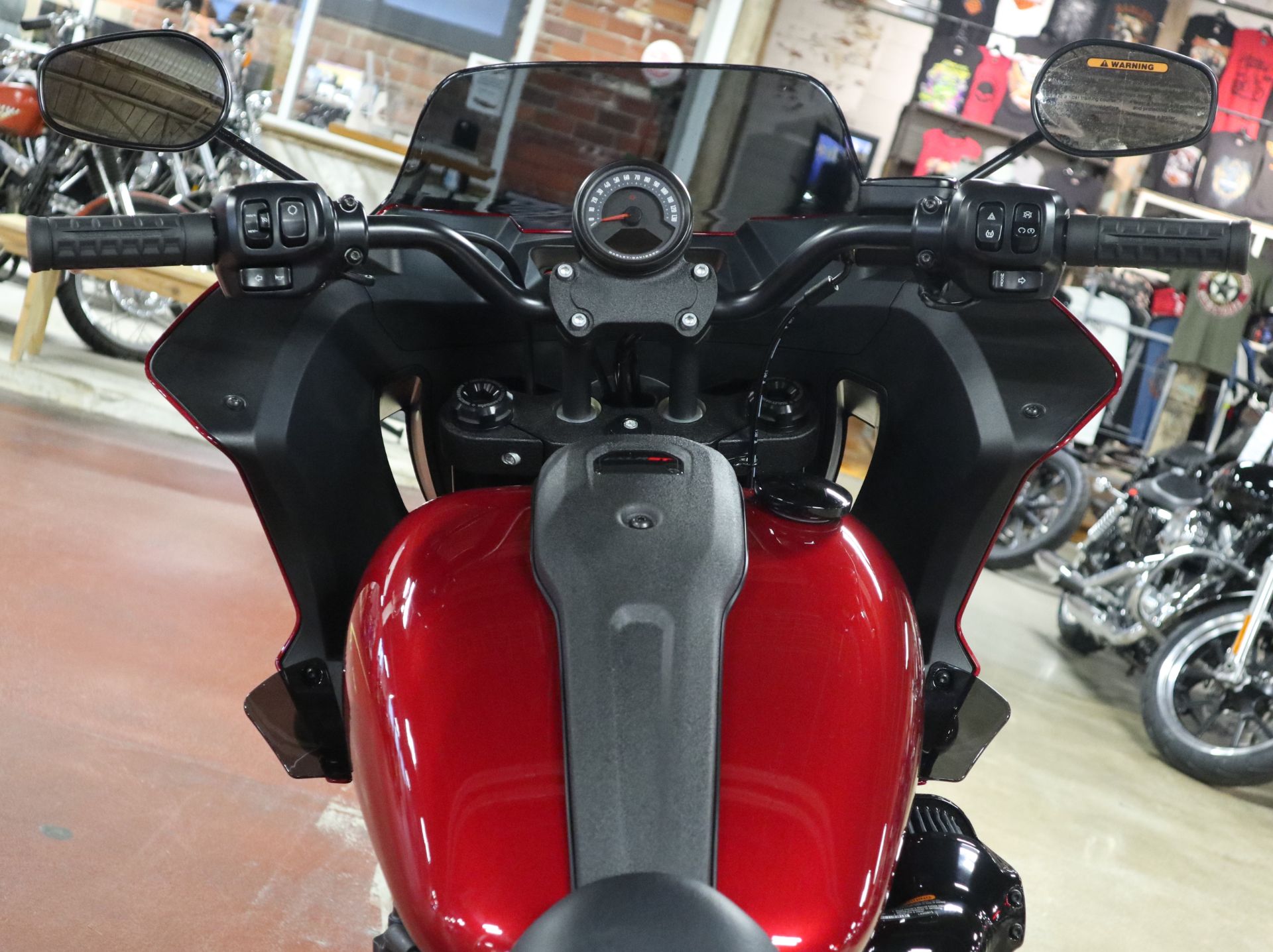 2025 Harley-Davidson Low Rider® ST 12