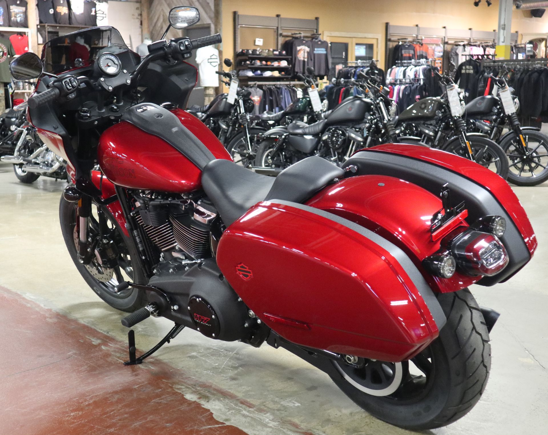 2025 Harley-Davidson Low Rider® ST 6