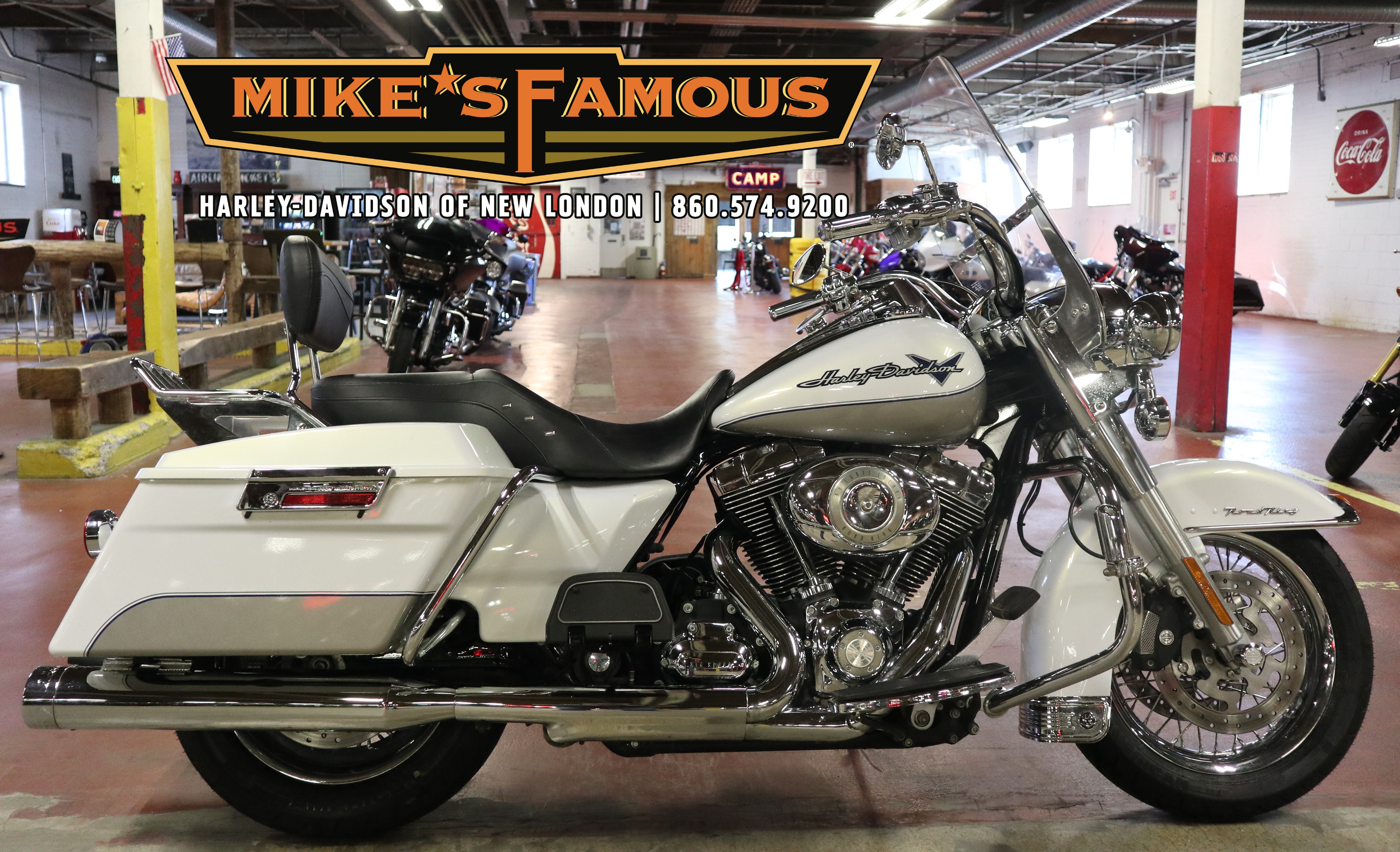Used 2009 Harley-Davidson Road King® White Gold Pearl / Pewter
