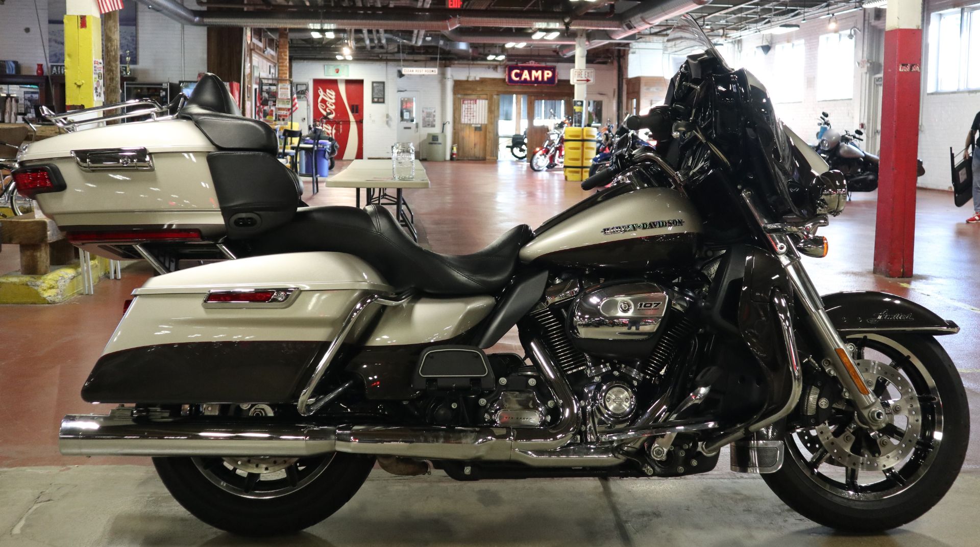 2018 Harley-Davidson Ultra Limited 9