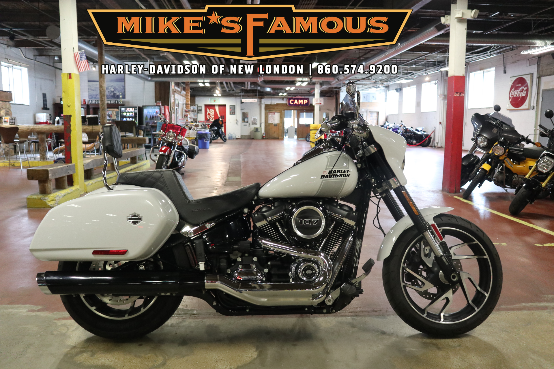 2021 Harley-Davidson Sport Glide® 1