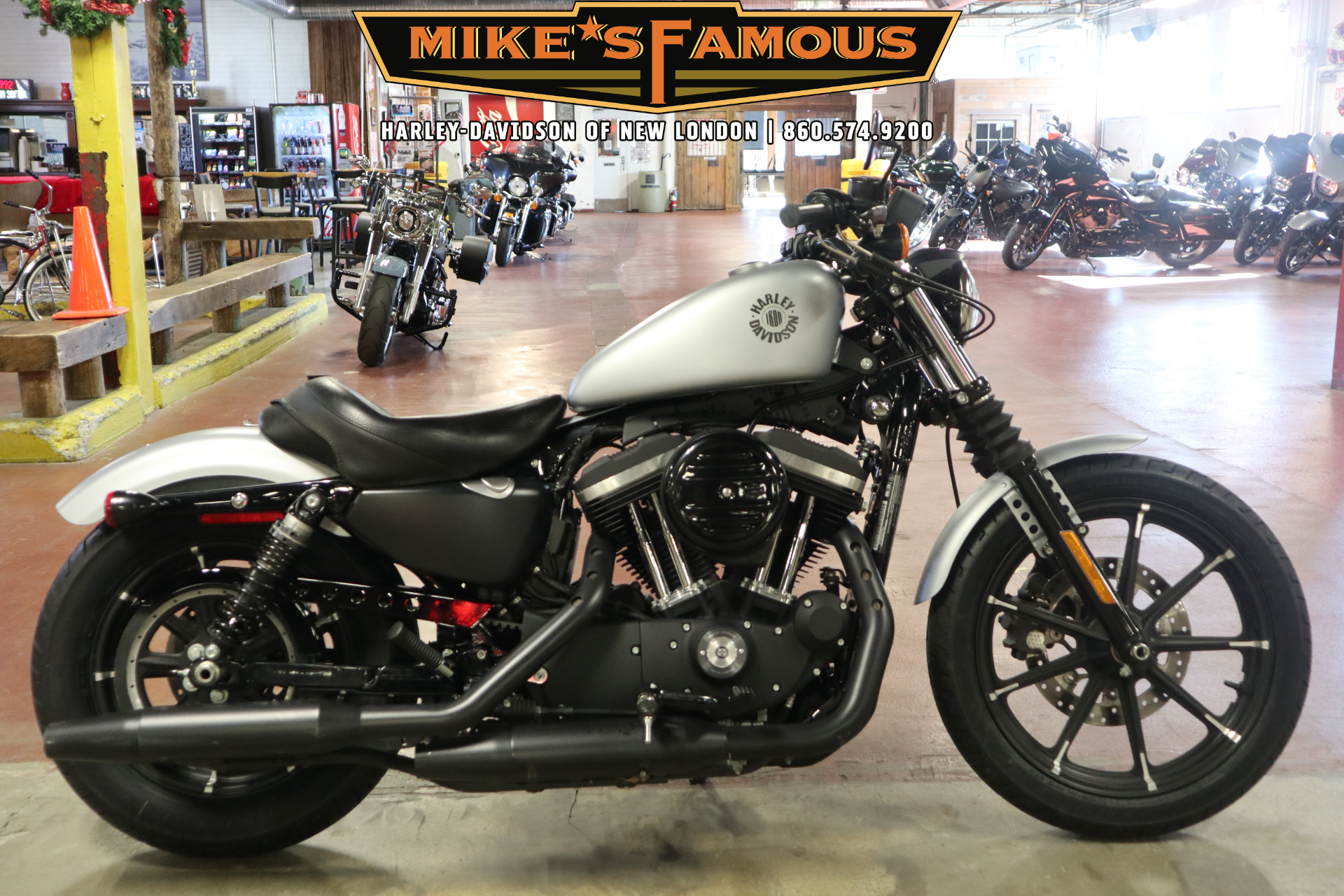 ジローラモ Used 2020 Harley-Davidson Iron 883™ Barracuda Silver Denim