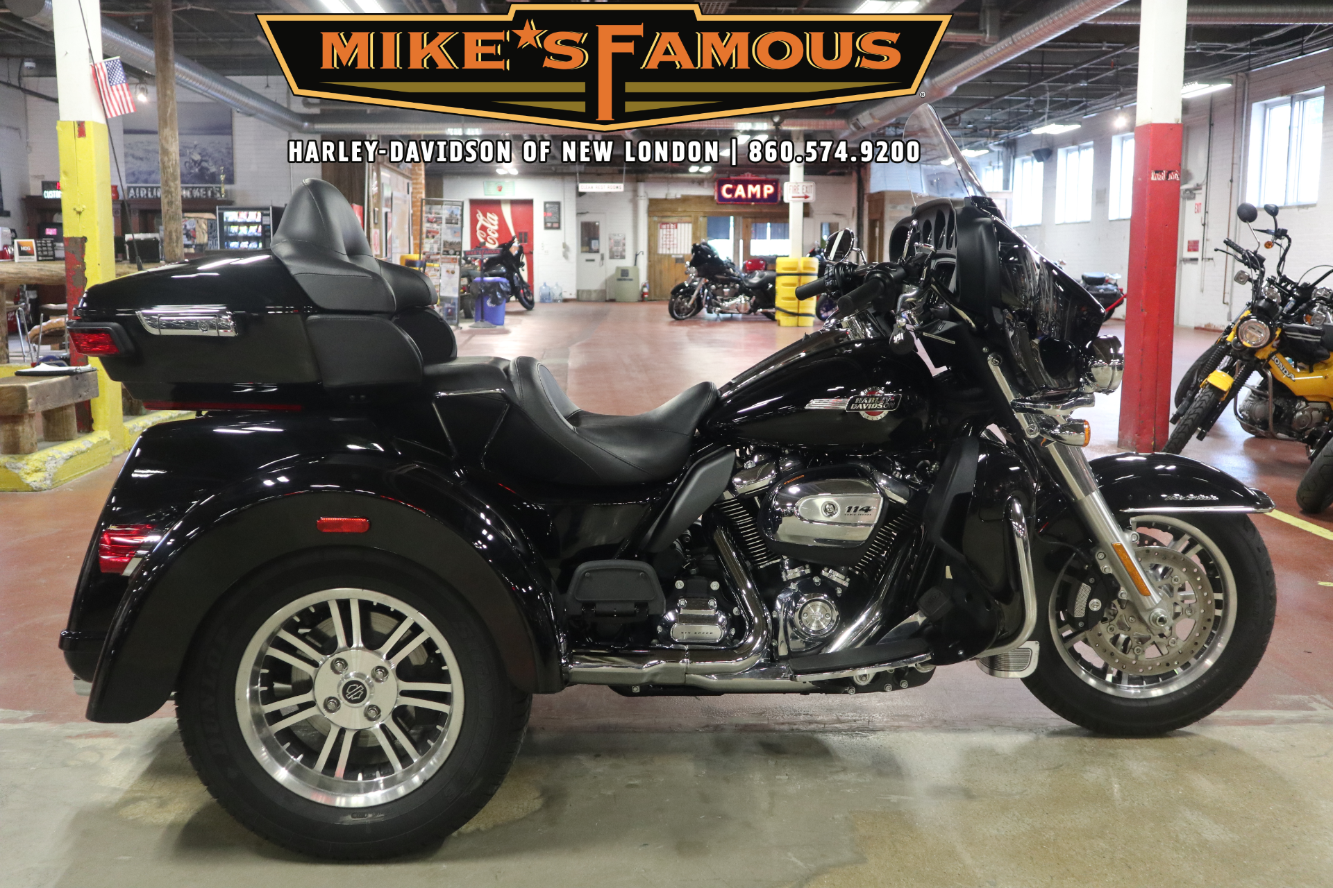 2022 Harley-Davidson Tri Glide® Ultra 1