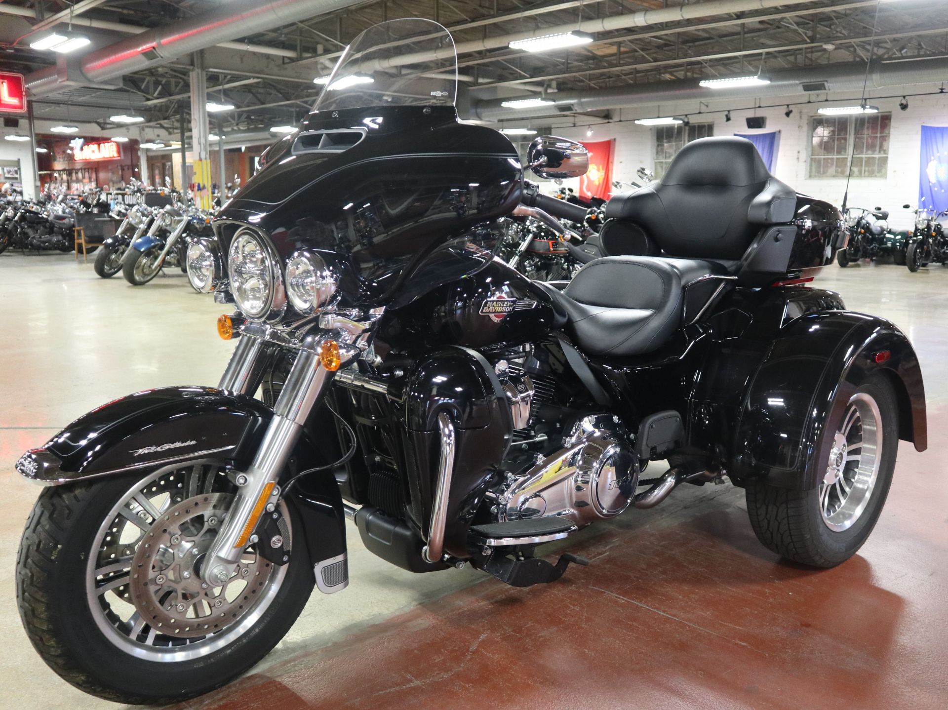 2022 Harley-Davidson Tri Glide® Ultra 4