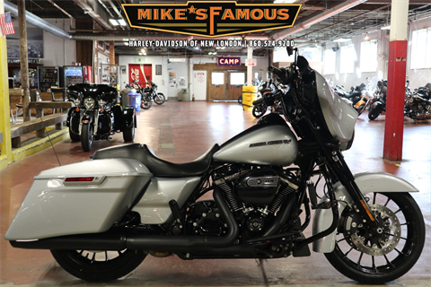 Used 2019 Harley-Davidson Street Glide® Special Barracuda