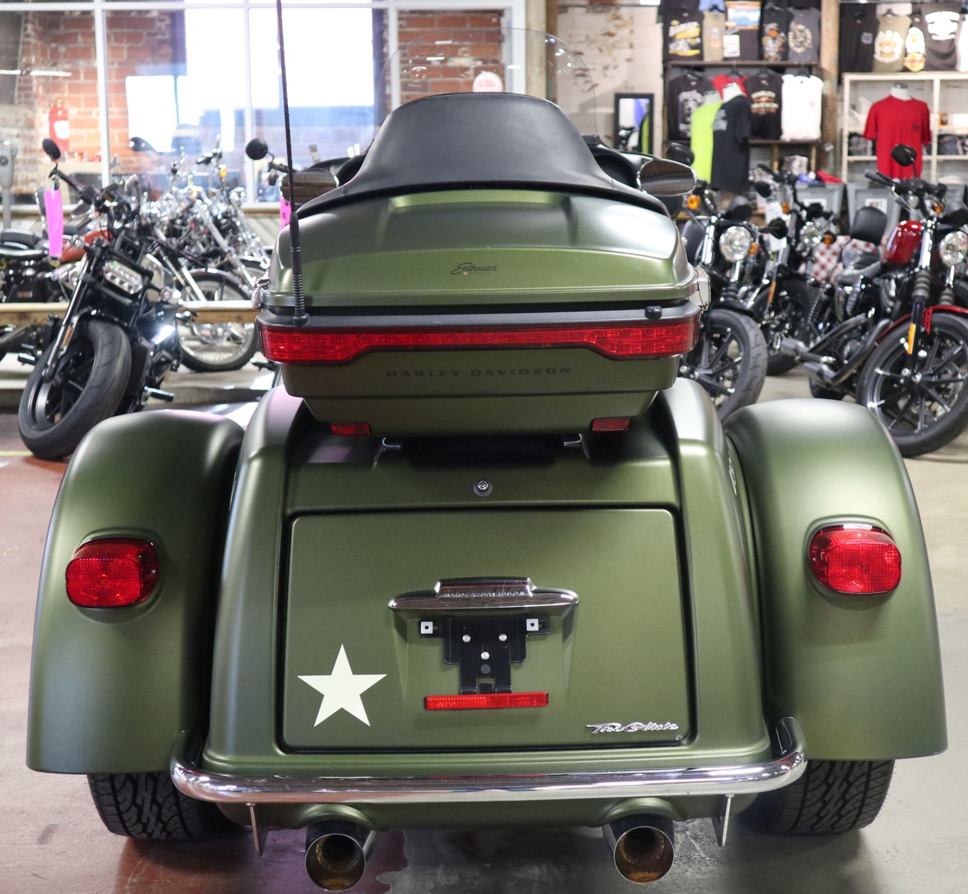 2022 Harley-Davidson Tri Glide Ultra (G.I. Enthusiast Collection) 7
