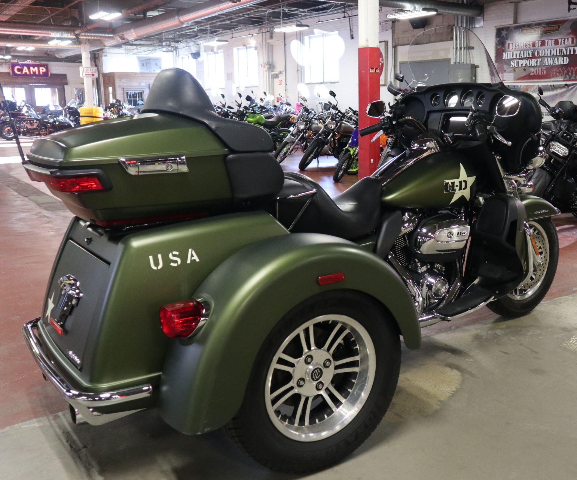 2022 Harley-Davidson Tri Glide Ultra (G.I. Enthusiast Collection) 8