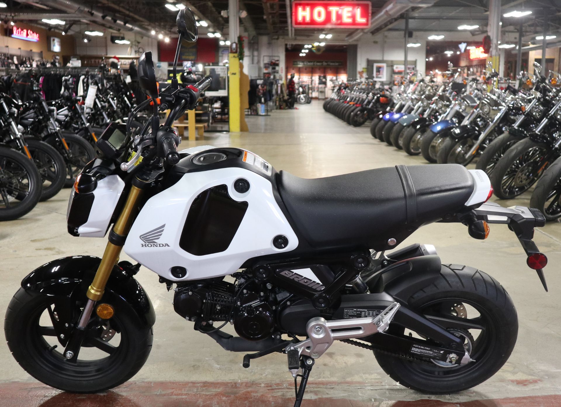 2024 Honda Grom ABS 5