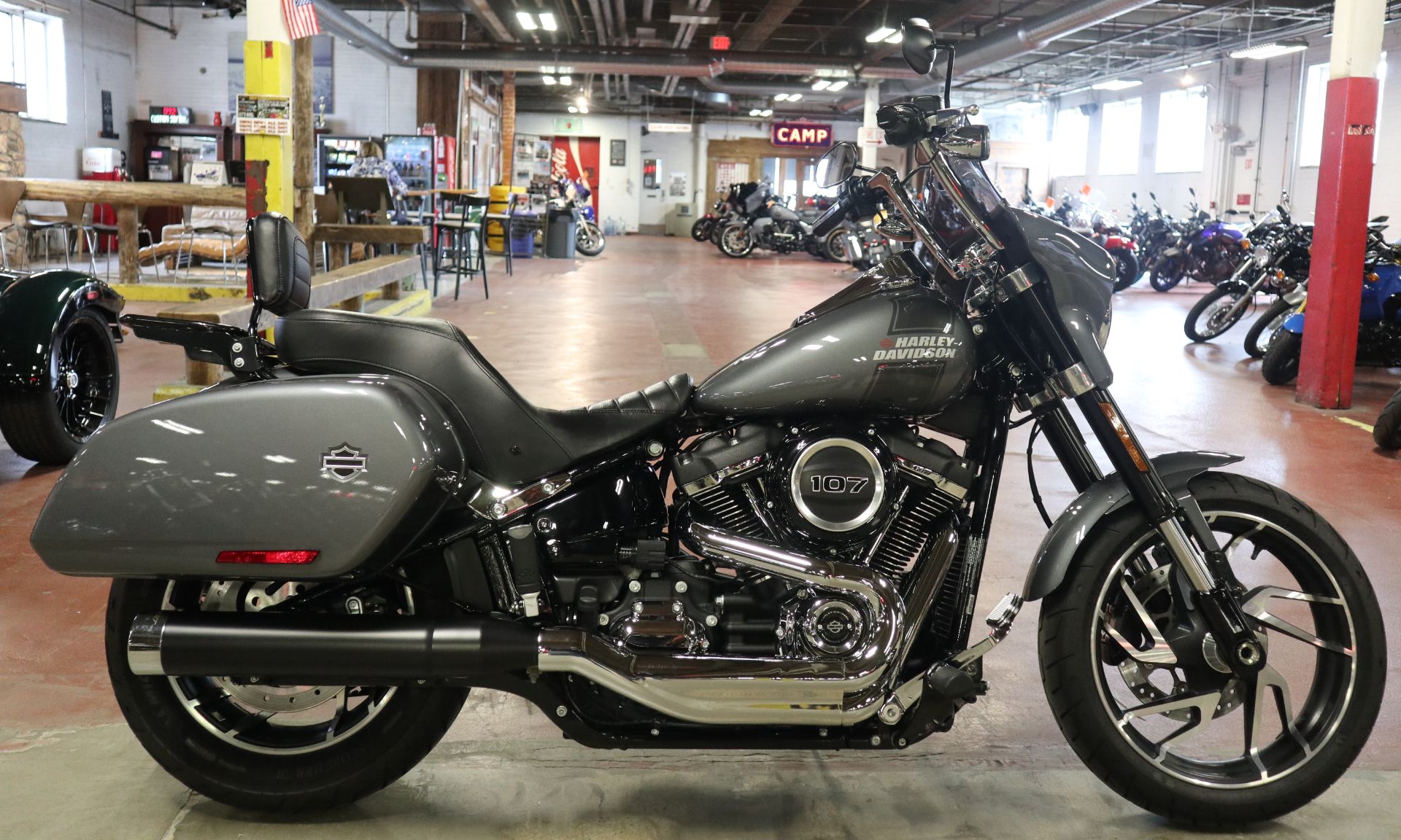 2021 Harley-Davidson Sport Glide® 9