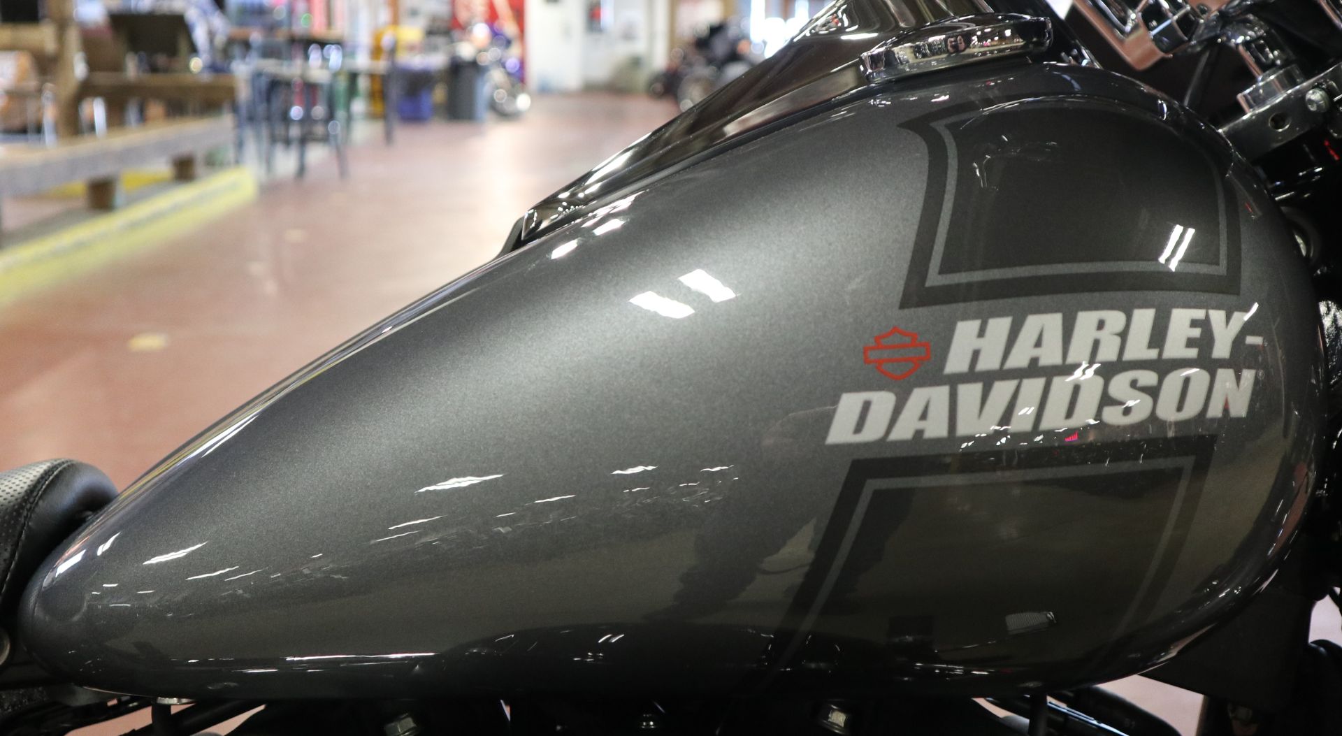2021 Harley-Davidson Sport Glide® 10