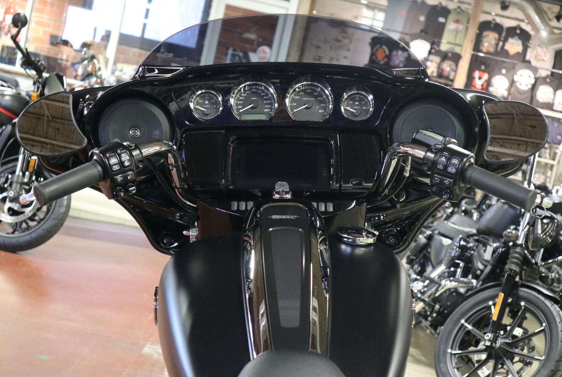 2022 Harley-Davidson Street Glide® Special 12