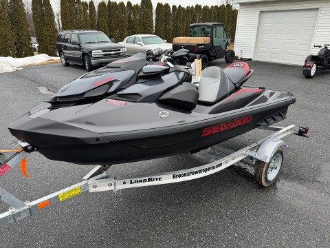 BRP SeaDoo　RXT215 スーパーチャージャー　トレーラー付！ BRP SeaDoo RXT215 スーパーチャージャー トレーラー付！ 【公式通販】